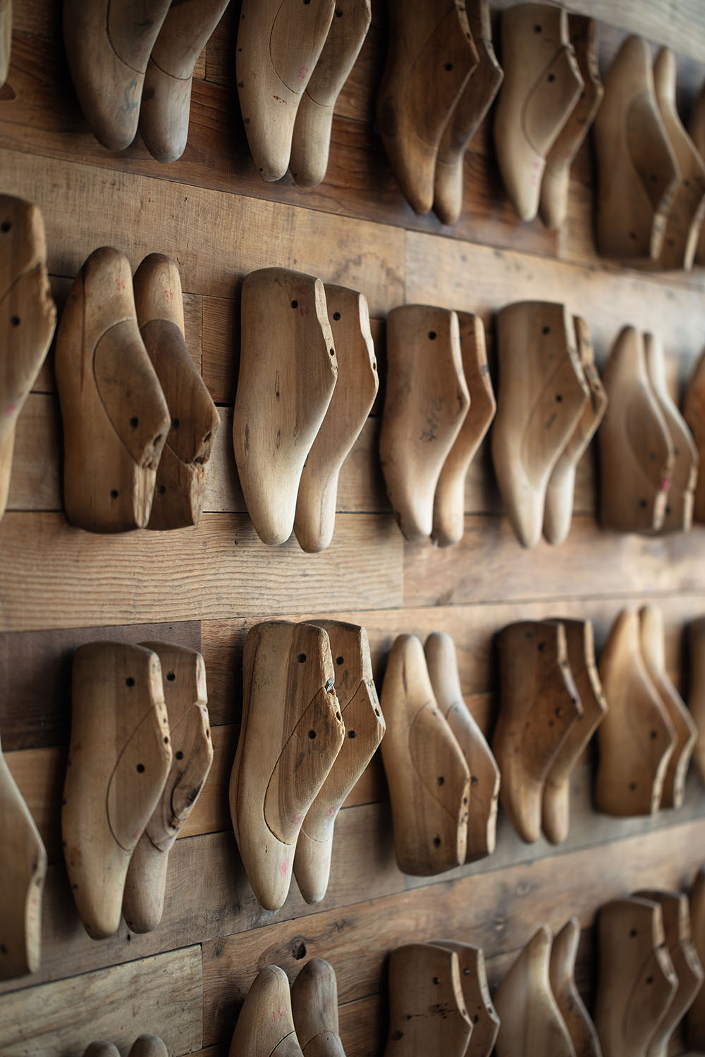 辦公室設計,辦公空間設計,現代風格辦公室設計,簡約辦公室設計,西安辦公室設計,ECCO愛步西北總部辦公室,西安ECCO愛步辦公室,西安愛步辦公室,愛步辦公室,紅山設計,紅山設計公司,紅山設計公司作品,項目投稿