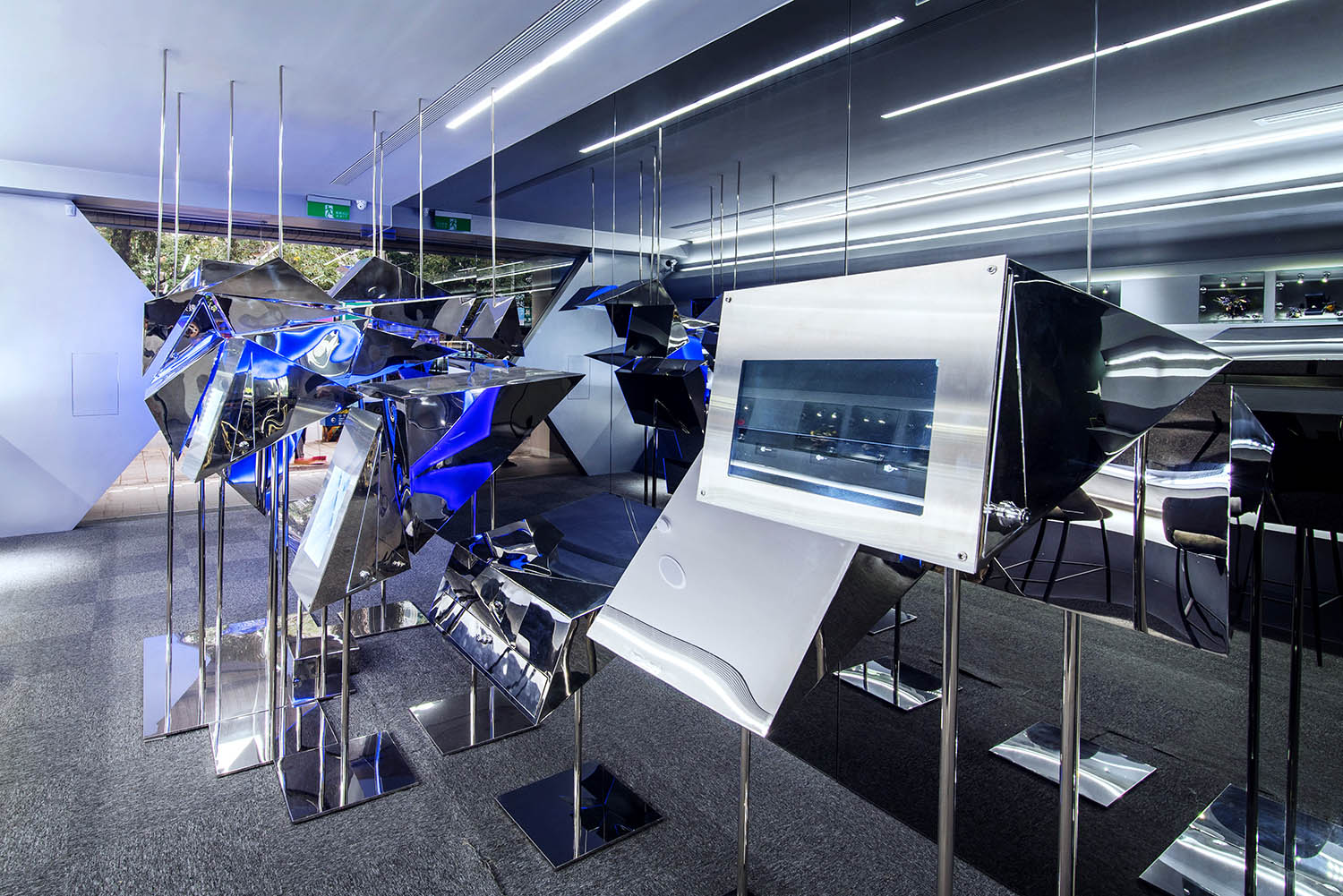 台北環世鑽石,環世鑽石台北店,台灣設計,台灣珠寶店設計,鑽石店設計,商業空間,商鋪設計,平介設計,台北珠寶店設計,零售店設計,平介設計作品,項目投稿