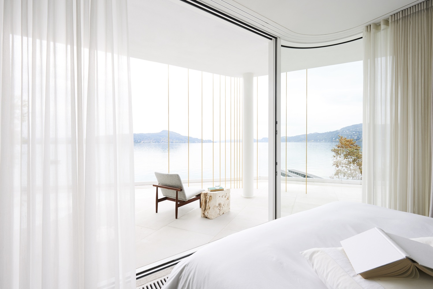 1000㎡別墅設計,湖景別墅,別墅設計,別墅設計案例,國外別墅設計案例