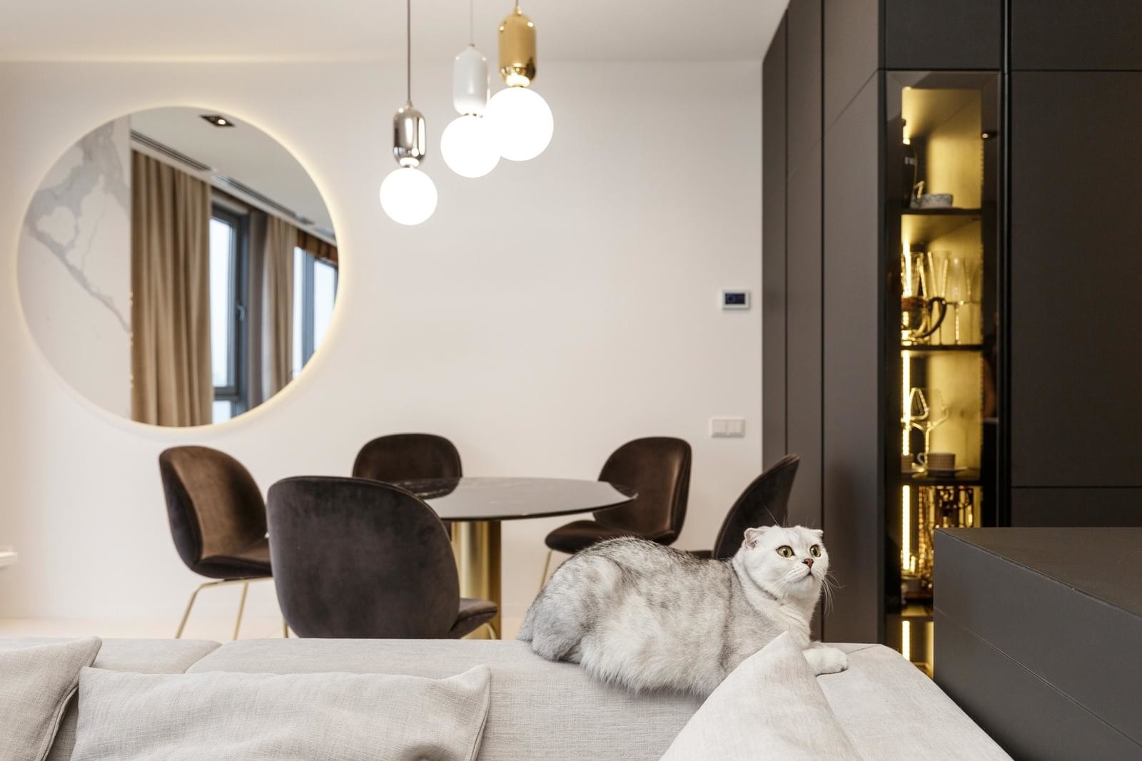 110㎡輕奢複式,110㎡輕奢設計,輕奢風格設計,SVOYA,住宅設計,輕奢風格設計案例,複式設計,國外住宅設計案例