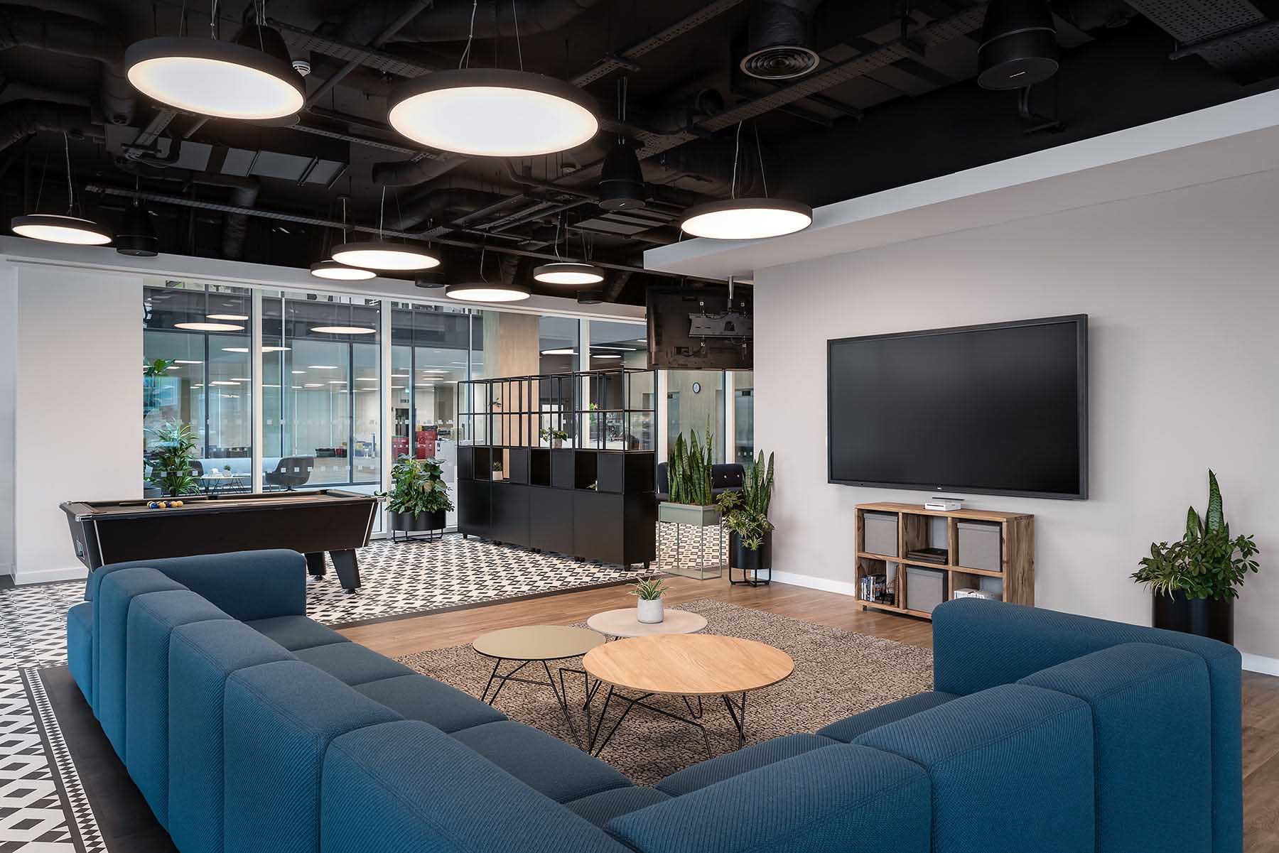 辦公室設計,軟件公司辦公室設計,科技公司辦公室設計,國外辦公室設計,辦公室設計案例,現代風格辦公室設計,Oktra