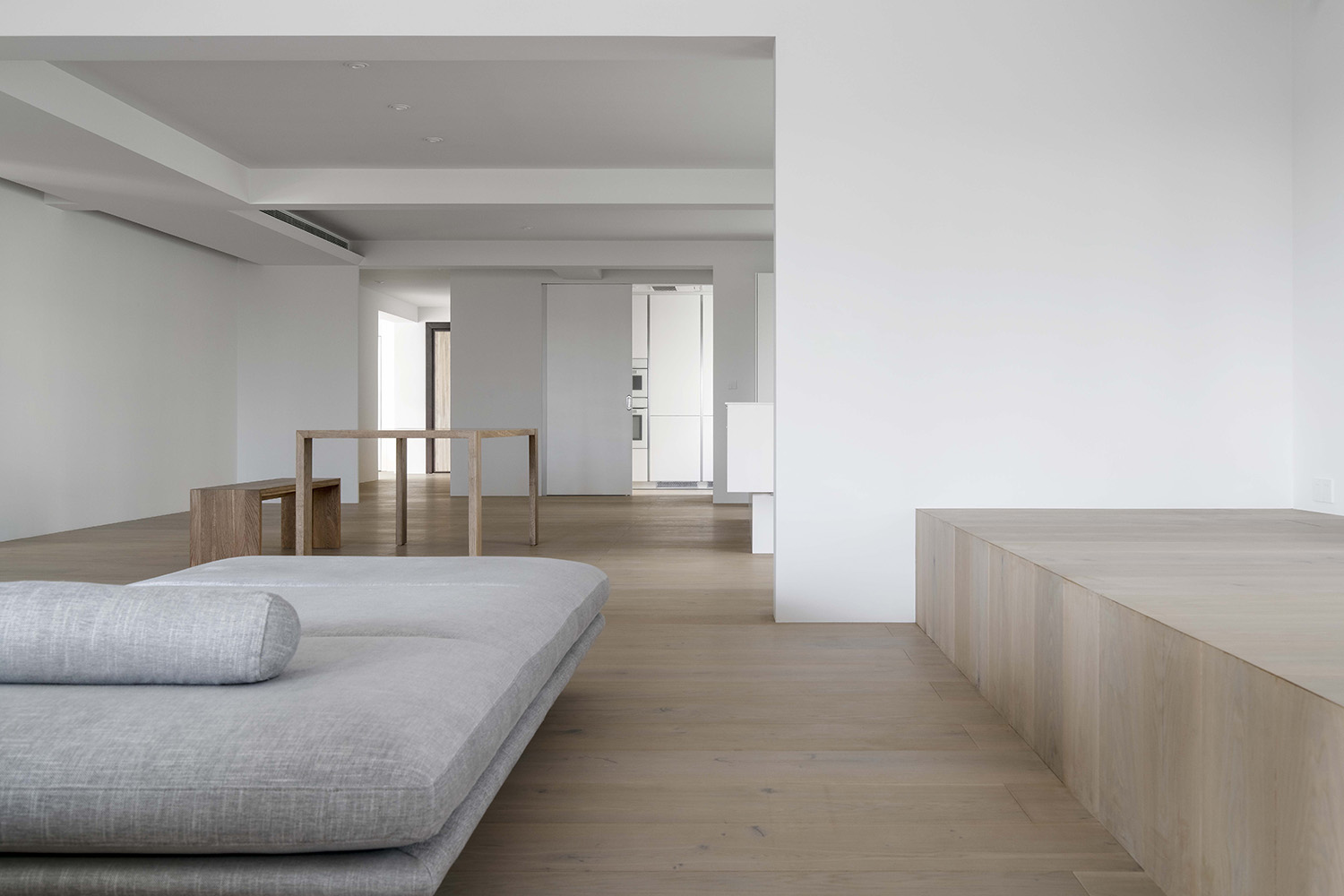 圭侯設計,深圳住宅設計,泰然染淨光 恬淡抵謐境,深圳住宅設計案例,極簡風格設計,極簡主義設計，項目投稿