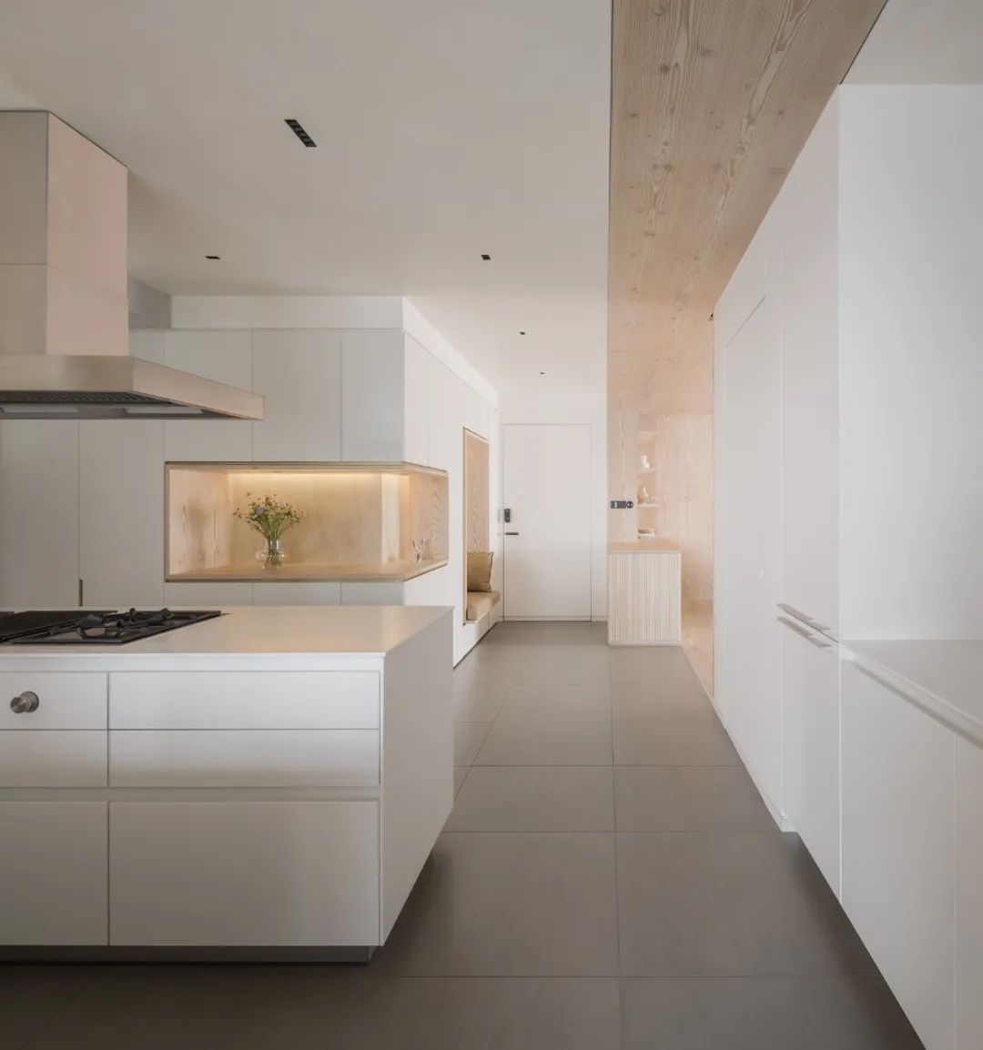 LUKSTUDIO芝作室,芝作室設計,180㎡大平層設計,廣州住宅設計案例,極簡風格設計,極簡主義設計,陸穎芝,項目投稿