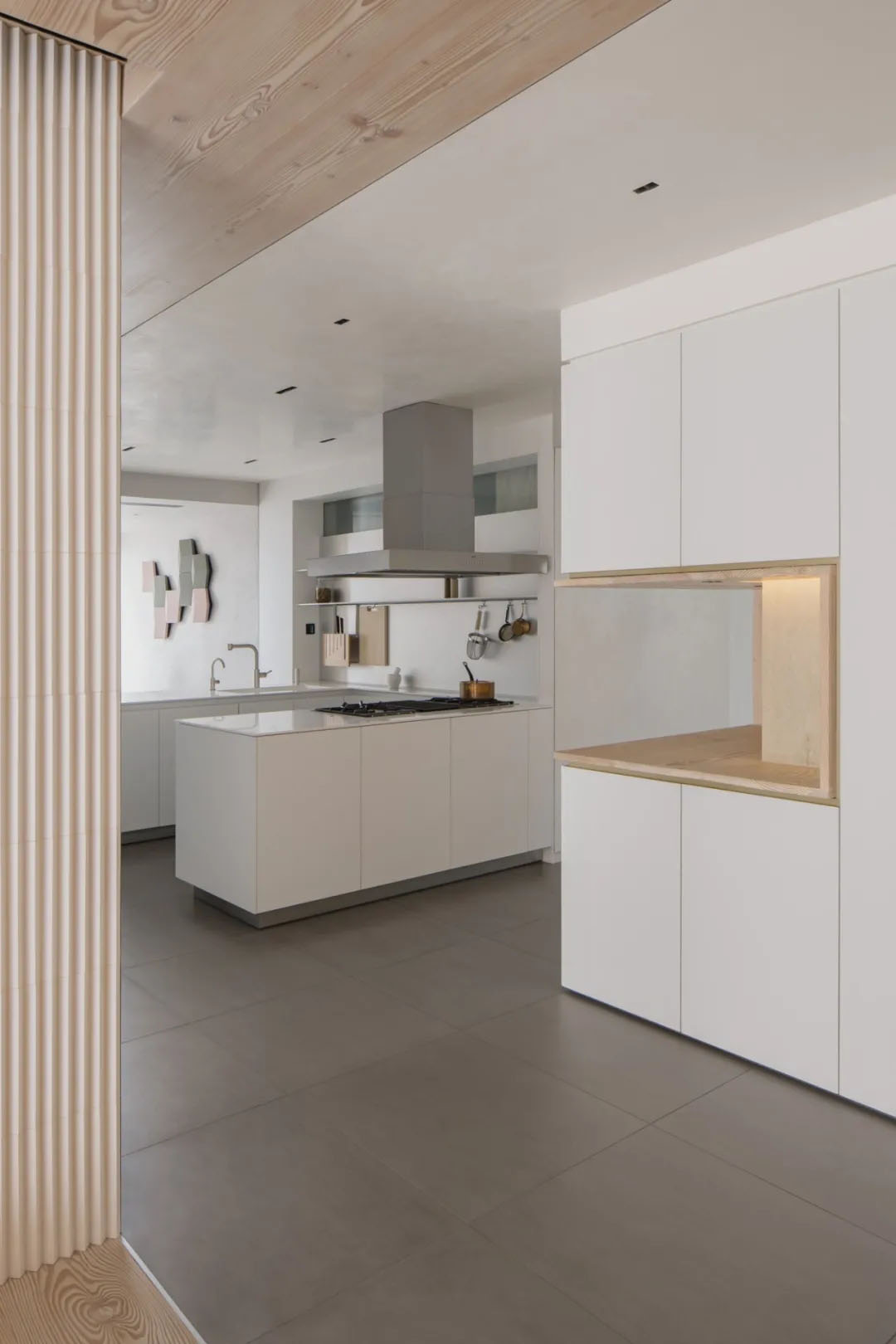 LUKSTUDIO芝作室,芝作室設計,180㎡大平層設計,廣州住宅設計案例,極簡風格設計,極簡主義設計,陸穎芝,項目投稿