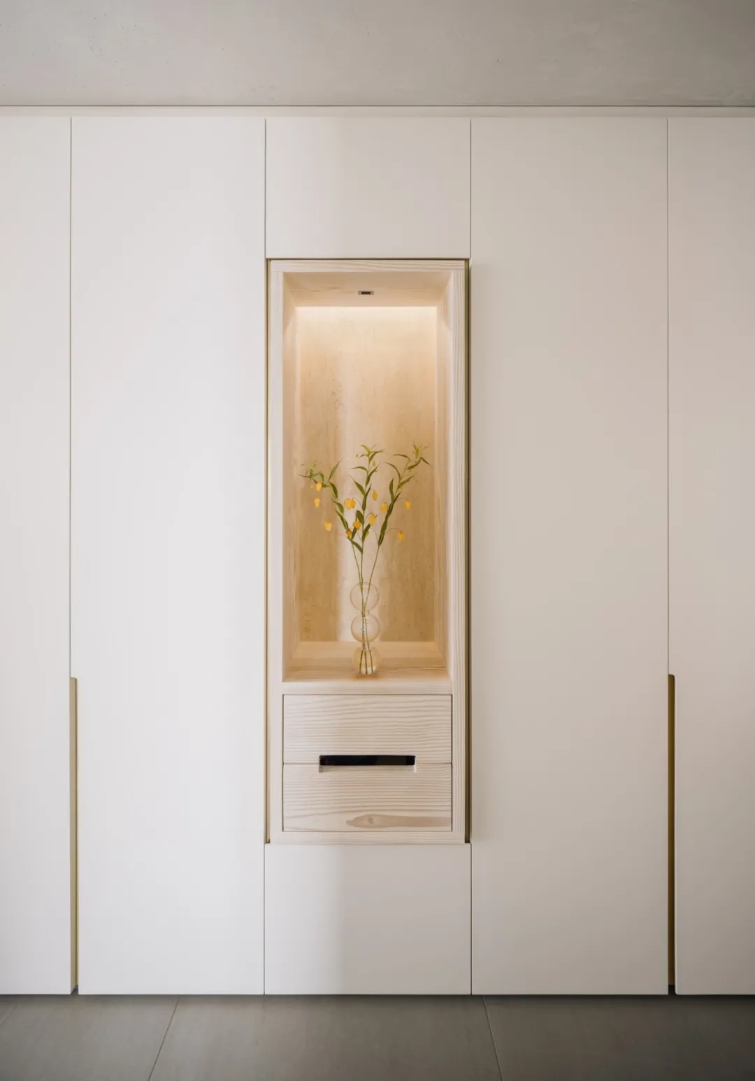 LUKSTUDIO芝作室,芝作室設計,180㎡大平層設計,廣州住宅設計案例,極簡風格設計,極簡主義設計,陸穎芝,項目投稿