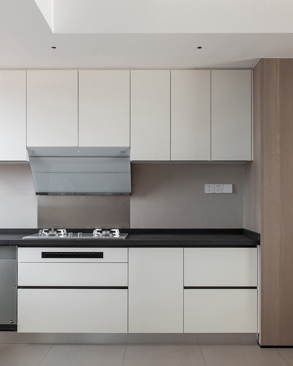 住宅設計,大平層設計,一點設計,廣州家裝設計,家裝設計案例,現代風格,現代風格設計,項目投稿