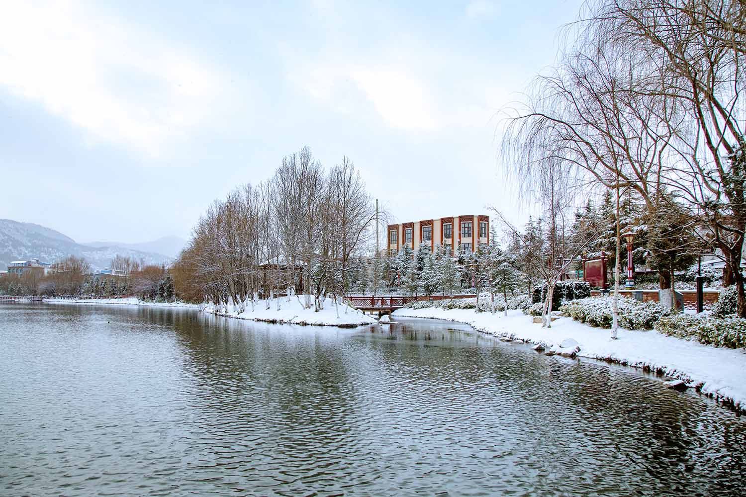 餐廳設計,雲南餐廳設計,香格裏拉餐廳設計,香格裏拉藏族餐廳,雲南藏族餐廳,拉喀拉卡爾藏族美食文化中心,拉喀拉卡爾藏族餐廳,拉喀拉卡爾藏族餐廳設計,平介設計,平介設計作品,項目投稿
