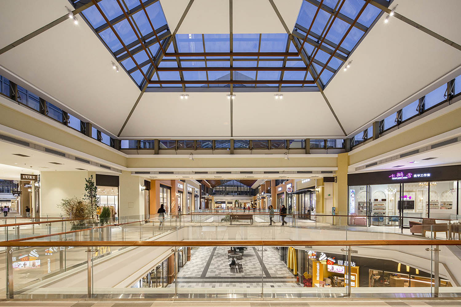 購物中心設計,沈陽市集小鎮,沈陽購物中心,商業綜合體設計,沈陽賽特奧萊二期,建築空間設計,賽特奧萊二期設計,CCDI悉地國際,CCDI悉地國際設計,CCDI卝智設計,CCDI卝智室內設計,卝智設計,悉地國際,悉地國際設計,項目投稿