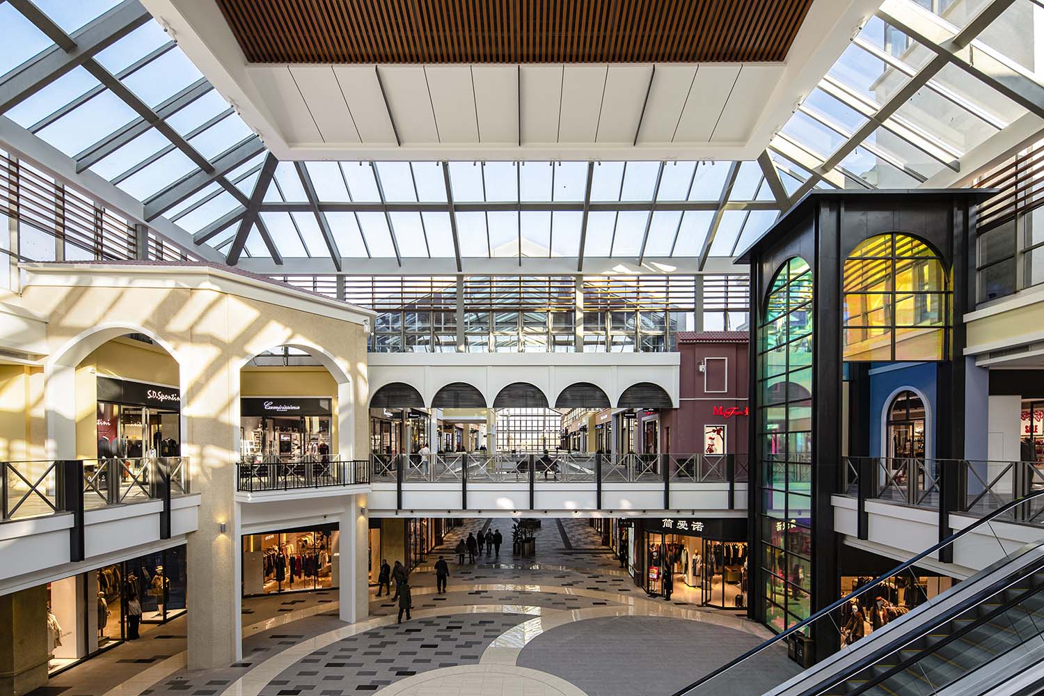 購物中心設計,沈陽市集小鎮,沈陽購物中心,商業綜合體設計,沈陽賽特奧萊二期,建築空間設計,賽特奧萊二期設計,CCDI悉地國際,CCDI悉地國際設計,CCDI卝智設計,CCDI卝智室內設計,卝智設計,悉地國際,悉地國際設計,項目投稿