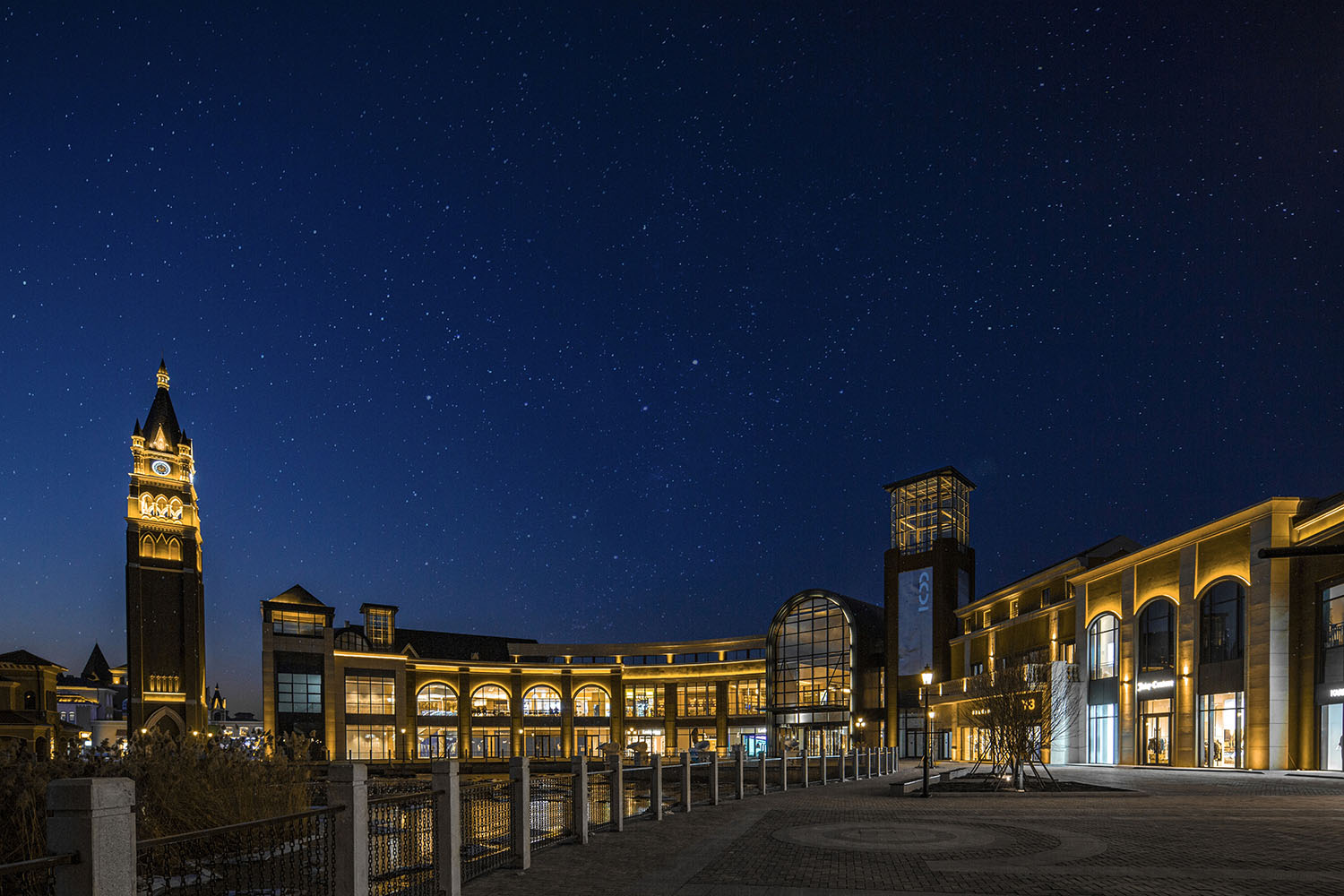 購物中心設計,沈陽市集小鎮,沈陽購物中心,商業綜合體設計,沈陽賽特奧萊二期,建築空間設計,賽特奧萊二期設計,CCDI悉地國際,CCDI悉地國際設計,CCDI卝智設計,CCDI卝智室內設計,卝智設計,悉地國際,悉地國際設計,項目投稿