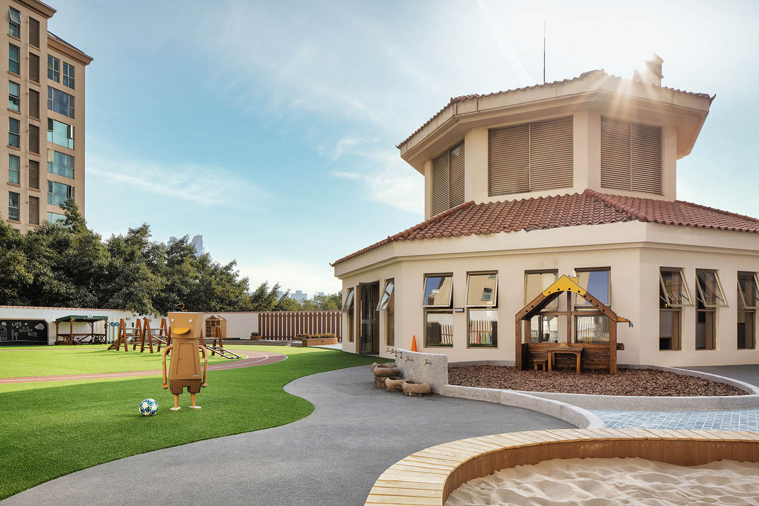 校園設計,幼兒園設計,深圳幼兒園設計,國際幼兒園設計,深圳國際幼兒園設計,深圳福田冠萃國際幼兒園,深圳冠萃國際幼兒園,福田冠萃國際幼兒園,深圳冠萃國際幼兒園設計公司,圓道設計,圓道設計作品,VMDPE圓道設計,項目投稿