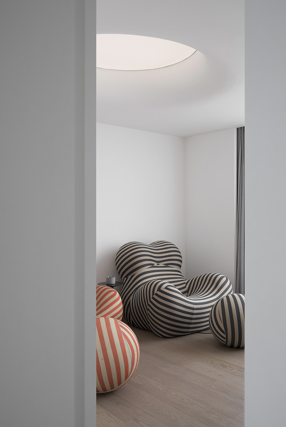 350㎡家裝設計,住宅設計案例,家裝設計,住宅設計,現代風格住宅設計,汕頭住宅設計,汕頭家裝設計,大平層設計,汕頭大平層設計,項目投稿,質感建築設計,PADSTUDIO質感建築設計,項目投稿