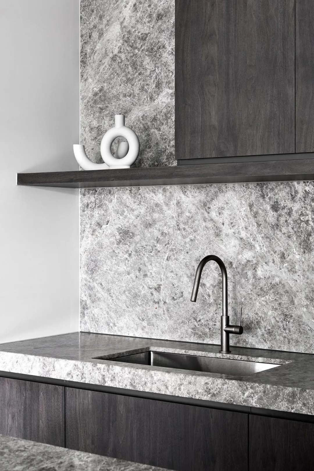 260㎡住宅設計,別墅設計,聯排別墅設計,國外聯排別墅設計,國外別墅設計,國外住宅設計,國外別墅設計案例,國外現代風格別墅設計,現代風格別墅設計,現代風格住宅案例,Adele Bates