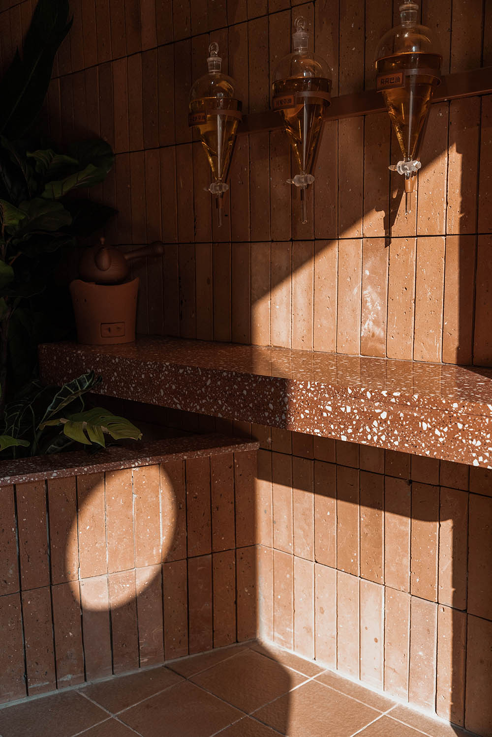 spa,水療店設計,深圳spa,深圳水療店設計,泰式按摩店,深圳泰式按摩店,深圳按摩店設計,深圳spa設計,LOESSSPA 蘭予,深圳LOESSSPA 蘭予,深圳泰式SPA,燈燈燈凳設計,燈燈燈凳設計公司,項目投稿