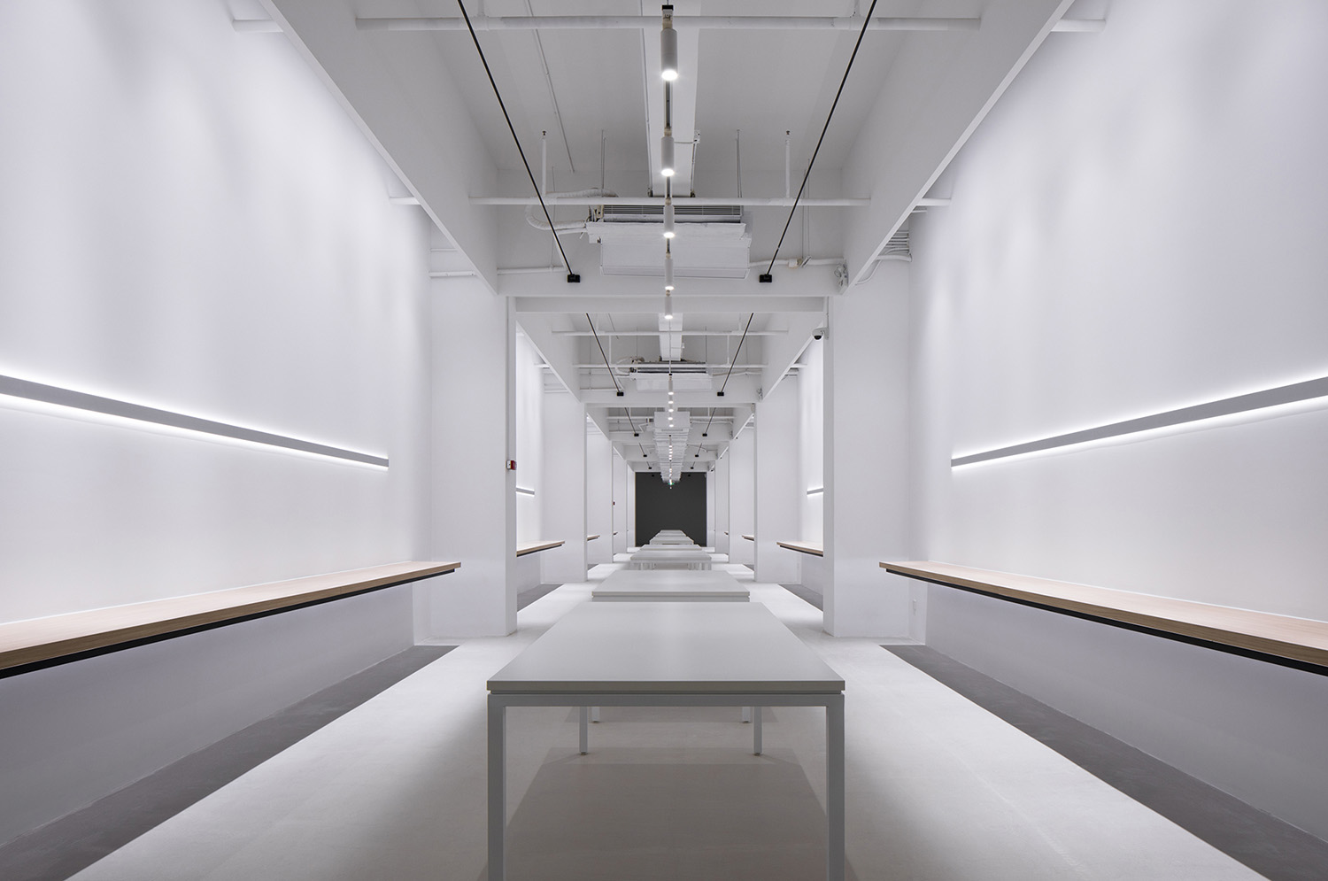 研發中心設計,辦公室設計,Stella研發中心設計公司,東莞Stella研發中心,展廳設計,DESFA GROUP,項目投稿