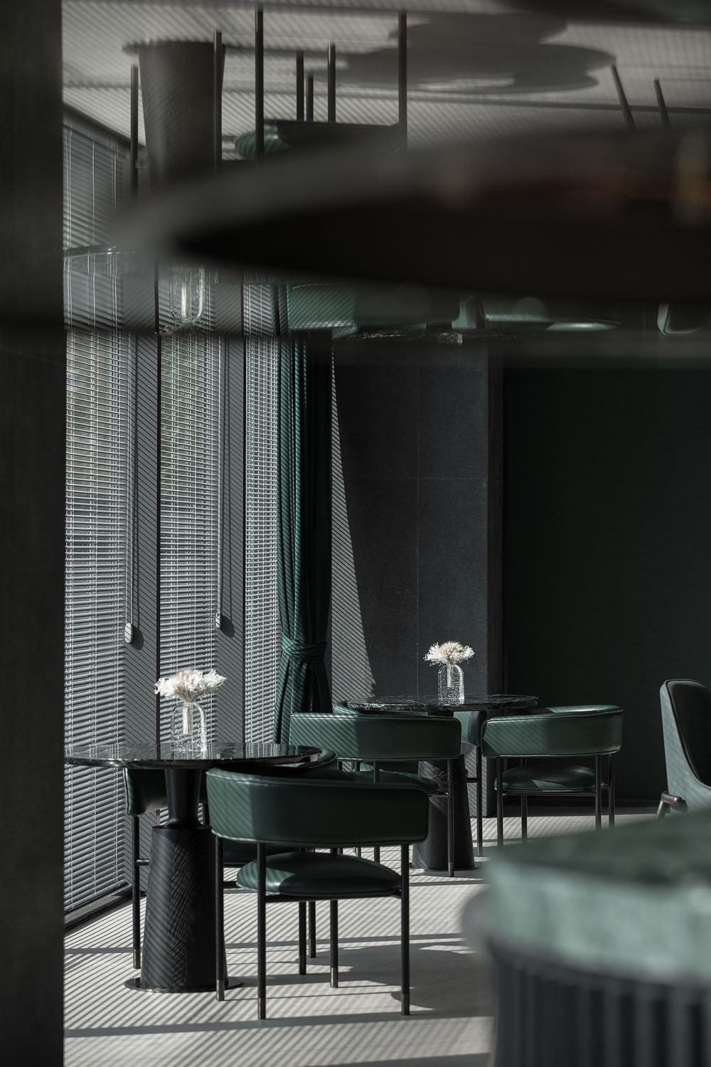 GFD杭州廣飛設計事務所，GFD廣飛設計事務所,杭州廣飛設計事務所,GFD,售樓處設計,售樓處設計案例,現代風格售樓處設計案例,銷售中心設計,杭州售樓處設計,營銷中心設計,杭州營銷中心設計,杭州興耀青漫裏售樓處,興耀青漫裏售樓處,杭州青漫裏售樓處,項目投稿