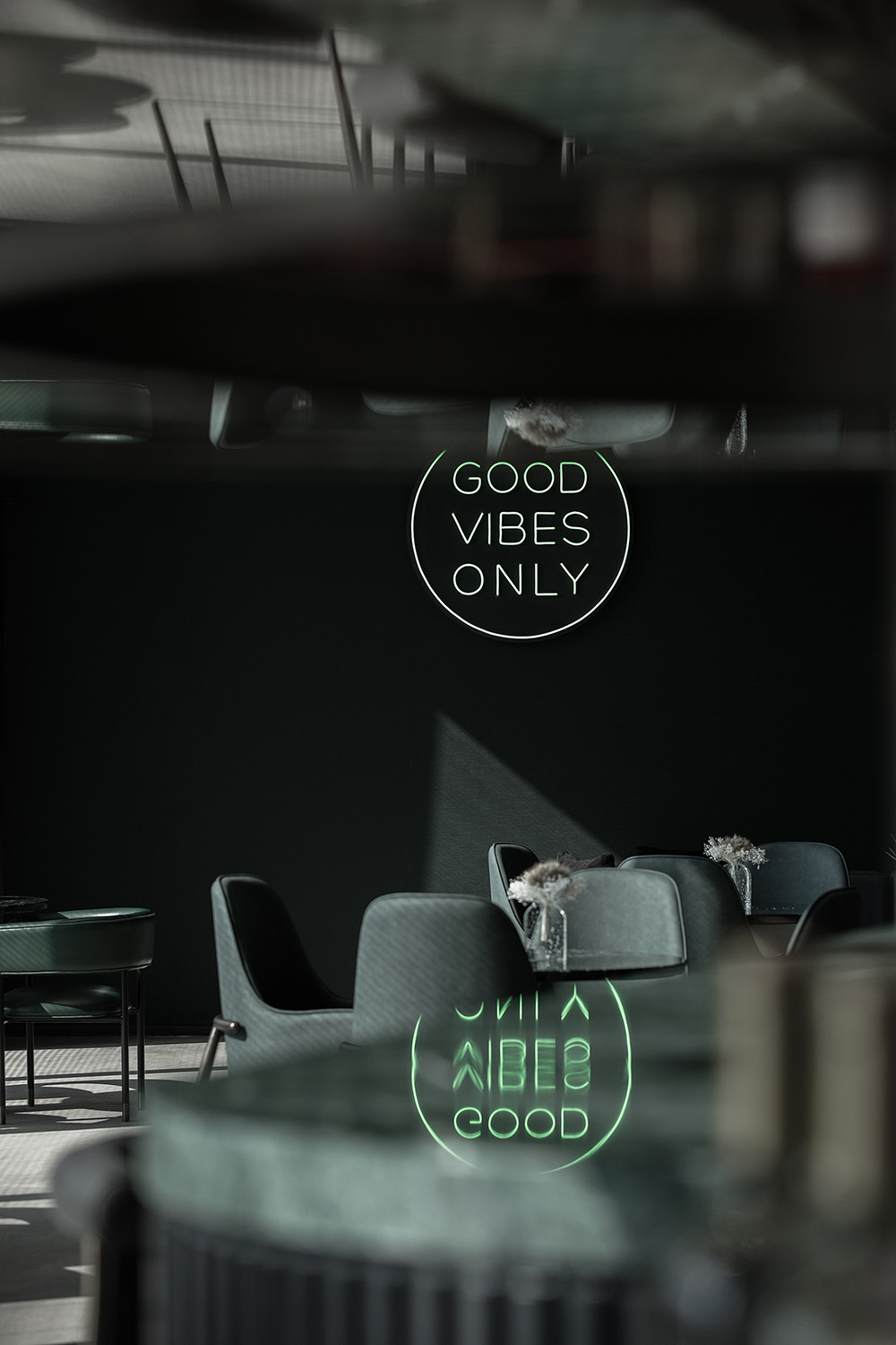 GFD杭州廣飛設計事務所，GFD廣飛設計事務所,杭州廣飛設計事務所,GFD,售樓處設計,售樓處設計案例,現代風格售樓處設計案例,銷售中心設計,杭州售樓處設計,營銷中心設計,杭州營銷中心設計,杭州興耀青漫裏售樓處,興耀青漫裏售樓處,杭州青漫裏售樓處,項目投稿