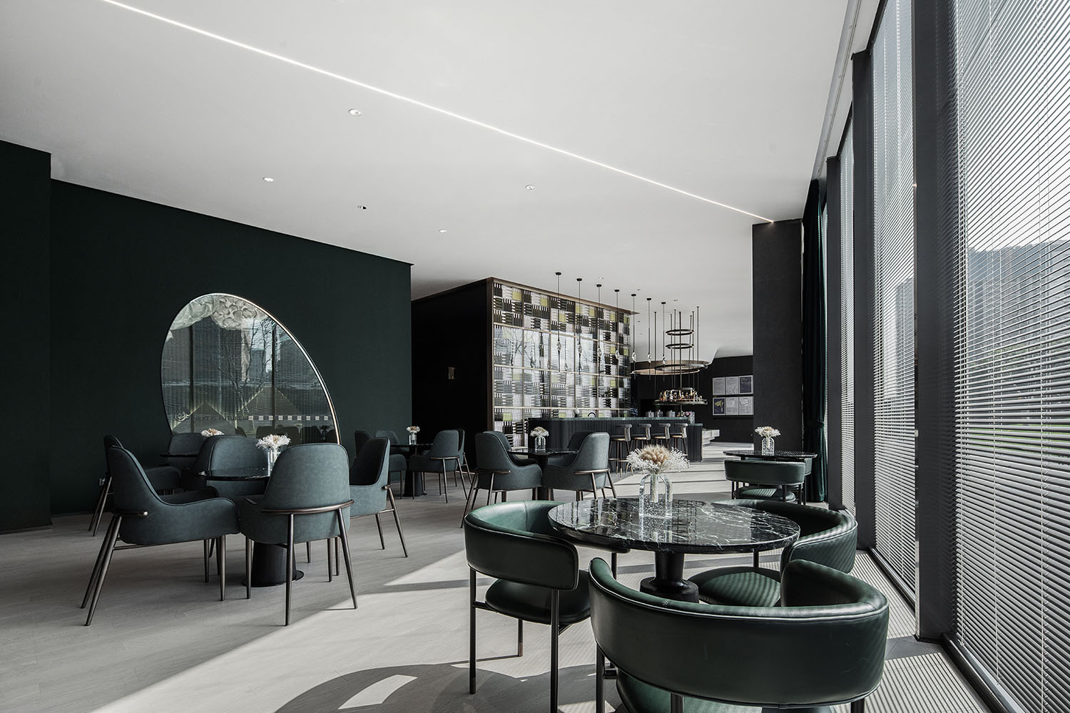 GFD杭州廣飛設計事務所，GFD廣飛設計事務所,杭州廣飛設計事務所,GFD,售樓處設計,售樓處設計案例,現代風格售樓處設計案例,銷售中心設計,杭州售樓處設計,營銷中心設計,杭州營銷中心設計,杭州興耀青漫裏售樓處,興耀青漫裏售樓處,杭州青漫裏售樓處,項目投稿