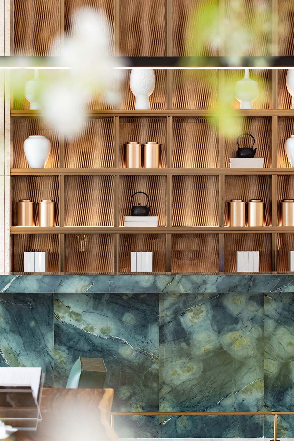 軟裝設計,售樓處軟裝設計,售樓處設計,售樓處設計案例,現代風格售樓處設計案例,營銷中心設計,重慶售樓處設計,重慶營銷中心設計,重慶中鐵建青秀灣售樓處,重慶青秀灣售樓處,中鐵建青秀灣售樓處,VBD設計,VBD,項目投稿