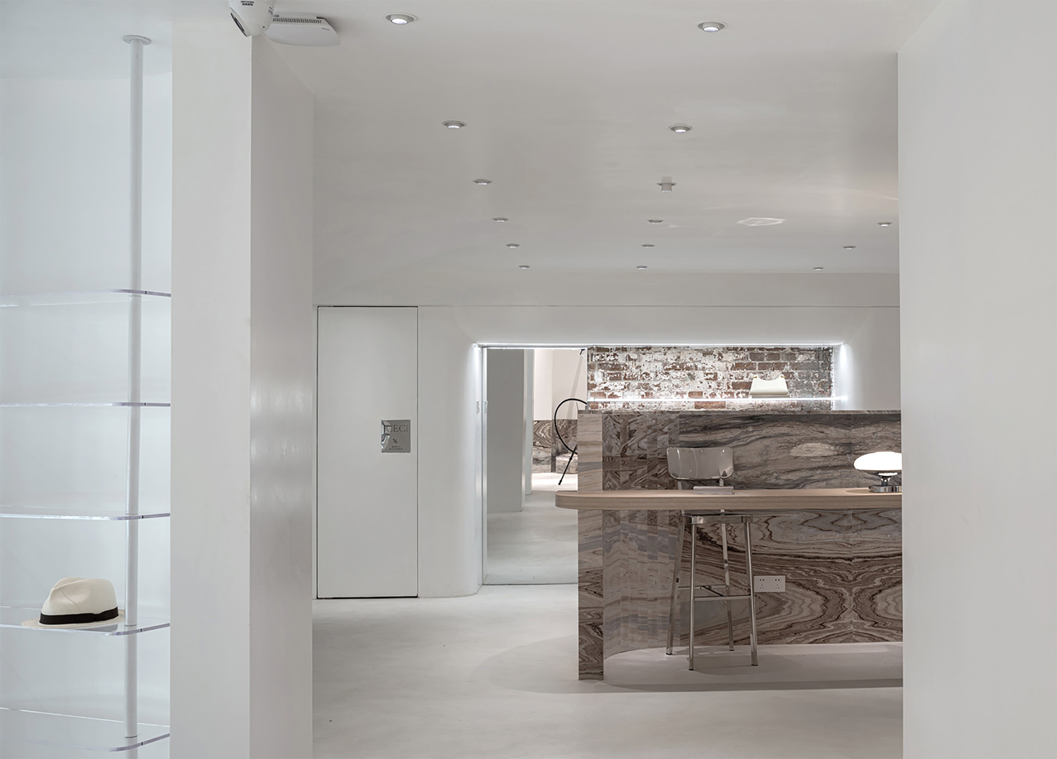 買手店設計,服裝買手店設計,零售店設計,服裝店設計,武漢買手店設計,商業空間,ICEC服裝買手店,ICEC買手店,武漢ICEC服裝買手店,武漢ICEC買手店,平行公社,武漢平行公社,項目投稿