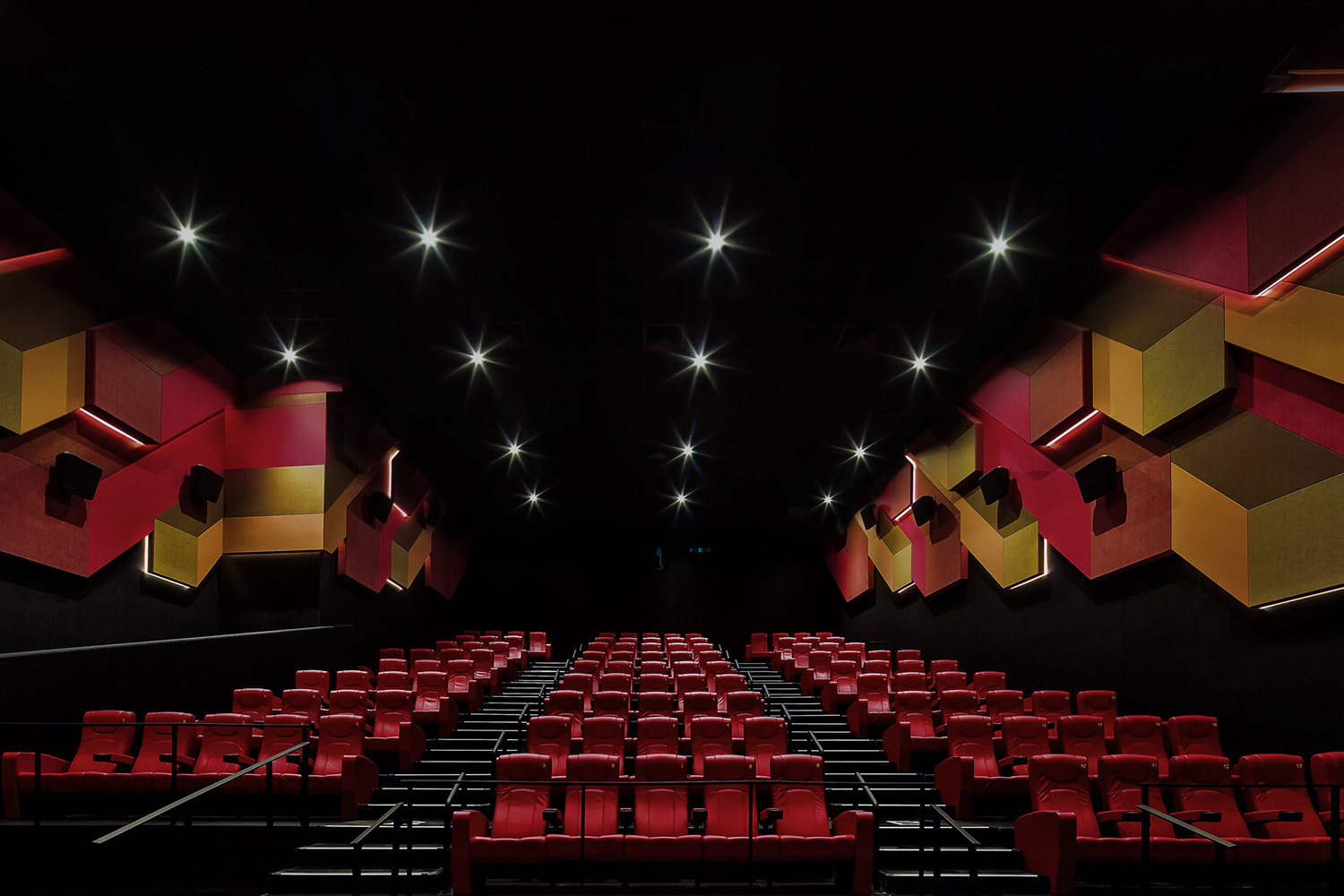 電影院設計,香港電影院設計,數碼港MCL戲院,MCL戲院,MCL數碼港戲院,香港MCL戲院,OFT設計,Oft,Oft Interiors Ltd,Oft設計公司,Oft設計作品,項目投稿