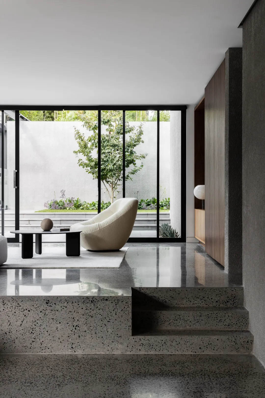 380㎡住宅設計,別墅設計,輕奢風格別墅設計,國外別墅設計,國外住宅設計,國外別墅設計案例,國外現代風格別墅設計,現代風格別墅設計,現代風格住宅案例,InForm