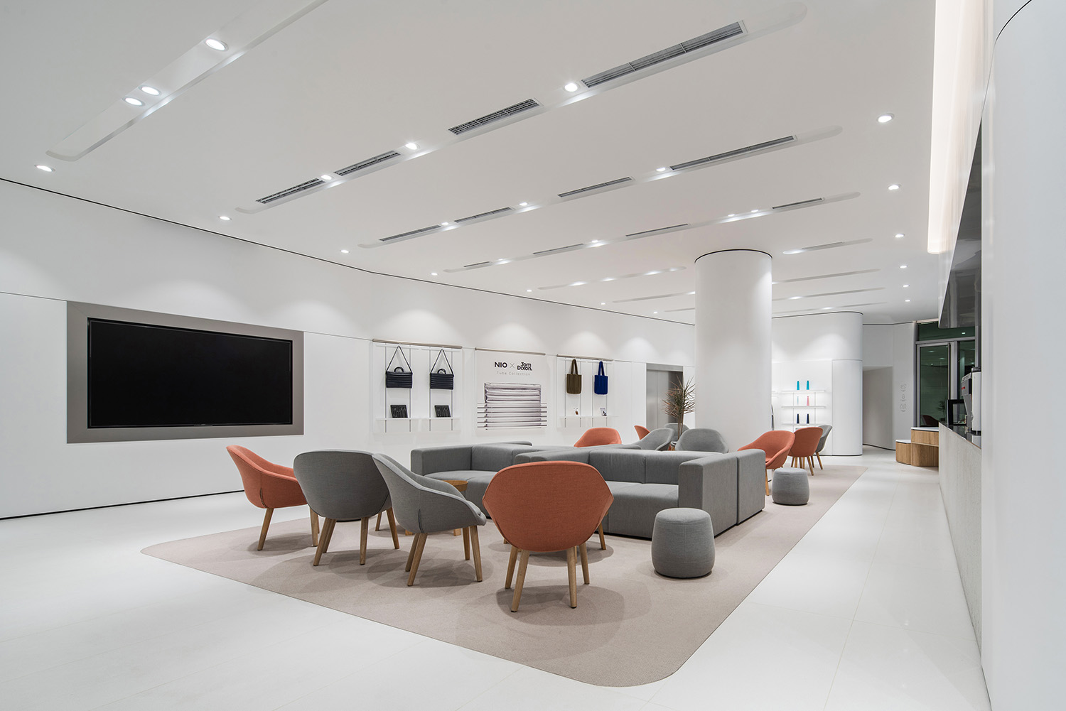 蔚來汽車NIO House成都萬象城店,成都蔚來汽車展廳,成都展廳設計,汽車展廳設計,體驗店設計,汽車體驗店設計,汽車銷售店設計,蔚來汽車,MOC設計,MOC DESIGN OFFICE,項目投稿