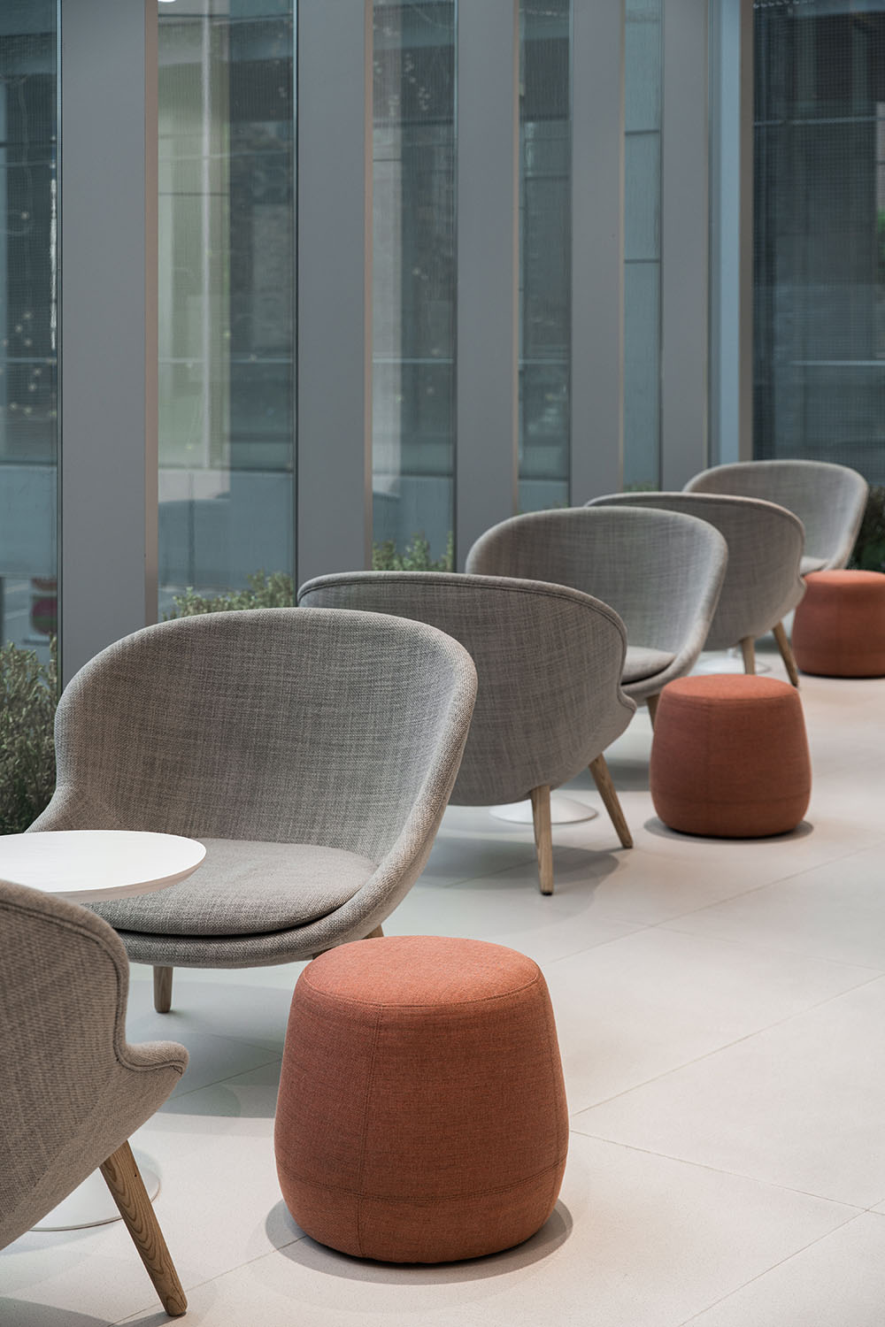 蔚來汽車NIO House成都萬象城店,成都蔚來汽車展廳,成都展廳設計,汽車展廳設計,體驗店設計,汽車體驗店設計,汽車銷售店設計,蔚來汽車,MOC設計,MOC DESIGN OFFICE,項目投稿