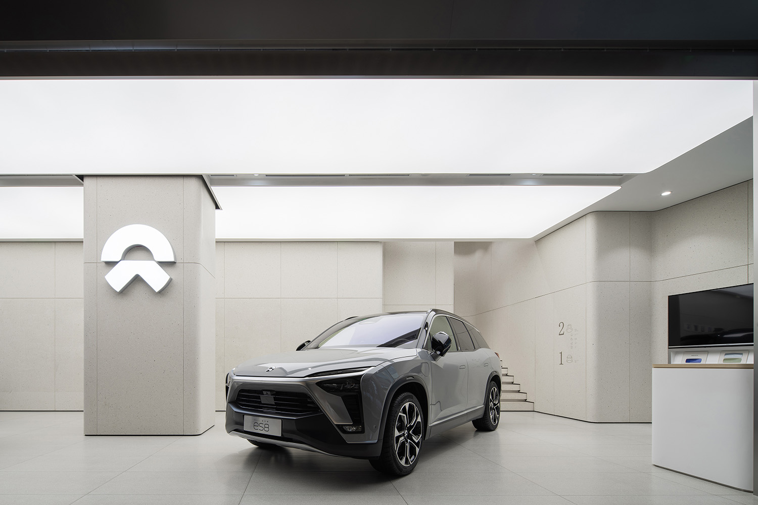 蔚來汽車NIO House成都萬象城店,成都蔚來汽車展廳,成都展廳設計,汽車展廳設計,體驗店設計,汽車體驗店設計,汽車銷售店設計,蔚來汽車,MOC設計,MOC DESIGN OFFICE,項目投稿