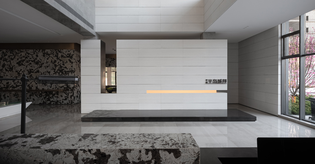 售樓處設計,售樓處設計案例,現代風格售樓處設計案例,營銷中心設計,青島售樓處設計,青島營銷中心設計,中洲青島半島城邦售樓處,青島半島城邦售樓處,中半島城邦售樓處,MYP設計事務所,MYP設計,項目投稿