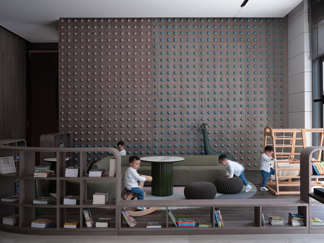 售樓處設計,售樓處設計案例,現代風格售樓處設計案例,營銷中心設計,青島售樓處設計,青島營銷中心設計,中洲青島半島城邦售樓處,青島半島城邦售樓處,中半島城邦售樓處,MYP設計事務所,MYP設計,項目投稿