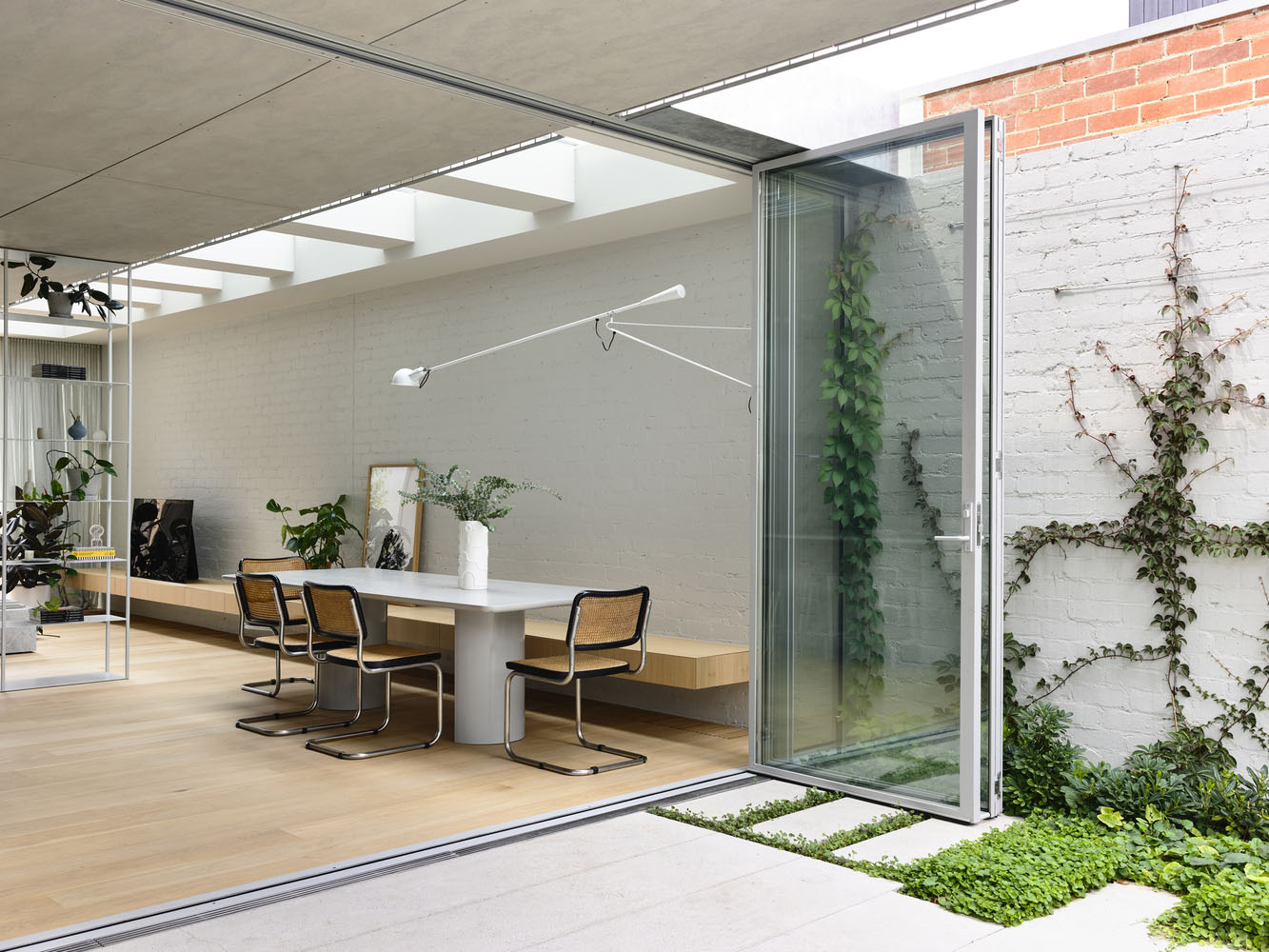 住宅設計,別墅設計,庭院設計,庭院住宅設計,國外別墅設計,國外住宅設計,國外別墅設計案例,國外現代風格別墅設計,現代風格別墅設計,現代風格住宅案例,Rob Kennon Architects