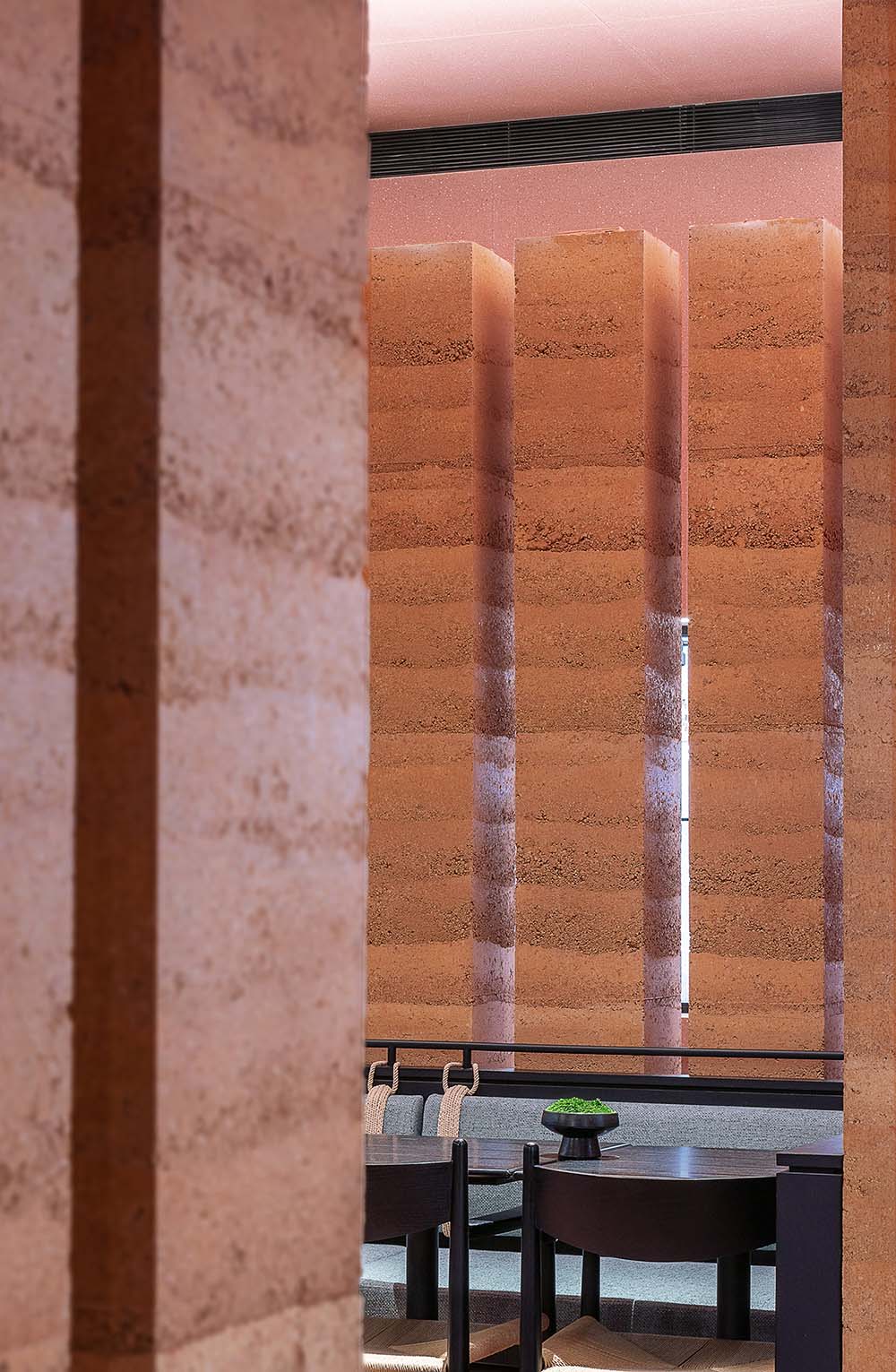 餐廳設計,中式餐廳設計,休閑餐廳設計,餐廳設計案例,深圳餐廳設計,老鄉雞深圳旗艦店,老鄉雞旗艦店,深圳老鄉雞旗艦店,老鄉雞,春山秋水設計,春山秋水,項目投稿