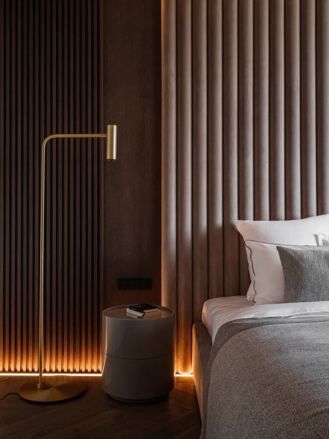 165㎡住宅設計,公寓設計,現代風格公寓設計,國外住宅設計,國外住宅設計案例,國外現代風格住宅設計,現代風格住宅設計,現代風格住宅案例,暖色係住宅設計,家裝設計,Babayants Architects