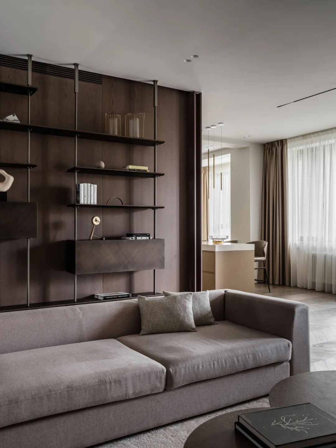 165㎡住宅設計,公寓設計,現代風格公寓設計,國外住宅設計,國外住宅設計案例,國外現代風格住宅設計,現代風格住宅設計,現代風格住宅案例,暖色係住宅設計,家裝設計,Babayants Architects