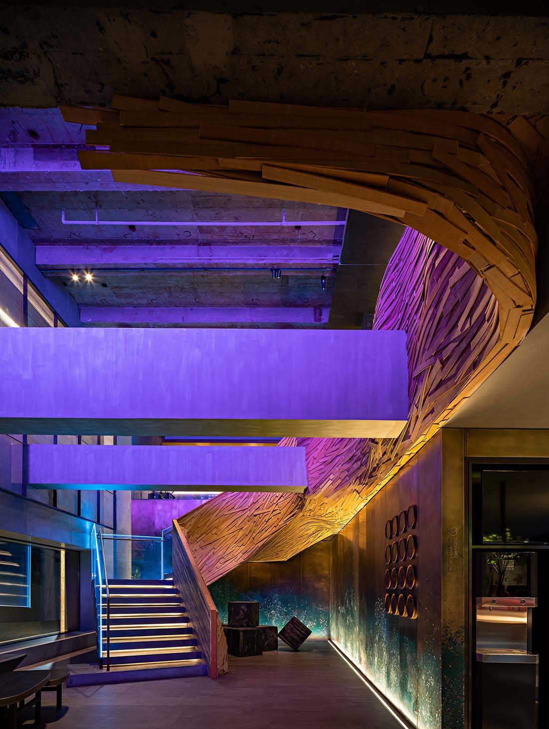 餐廳設計,烤鴨店設計,北京餐廳設計,北京烤鴨店設計,北京四季民福呼家樓店,四季民福呼家樓店,休閑餐廳設計,餐廳設計案例,現代風格餐廳設計,IN.X屋裏門外,IN.X屋裏門外設計公司,屋裏門外設計公司,項目投稿