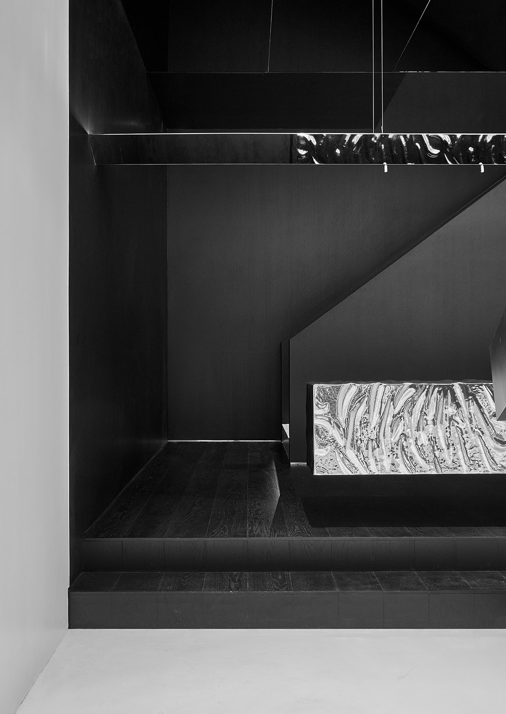 買手店設計,時尚買手店設計,零售店設計,零售空間設計,女裝店設計,(SO)What買手店,(SO)What,SND買手店,服裝零售店設計,重慶(SO)What買手店,萬社設計,萬社設計作品