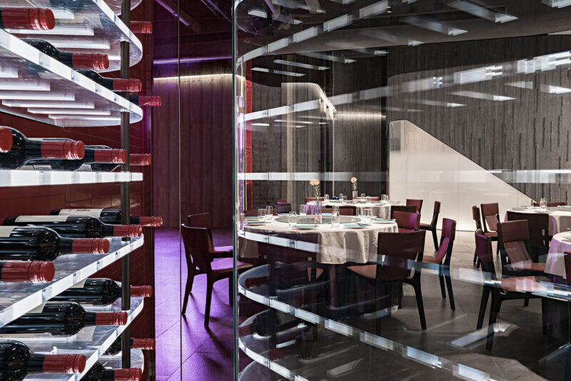 IN.X屋裏門外｜萬蔚餐廳成都世茂店