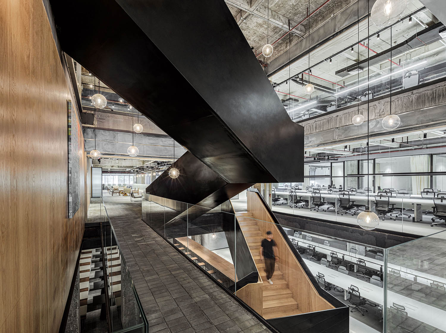 辦公室設計,辦公空間設計,現代風格辦公室設計,開放式辦公室設計,科技公司辦公室設計,深圳辦公室設計,辦公室設計案例,深圳移卡總部辦公室設計,移卡總部,JSPA Design,法國設計師,Johan Sarvan,Florent Buis