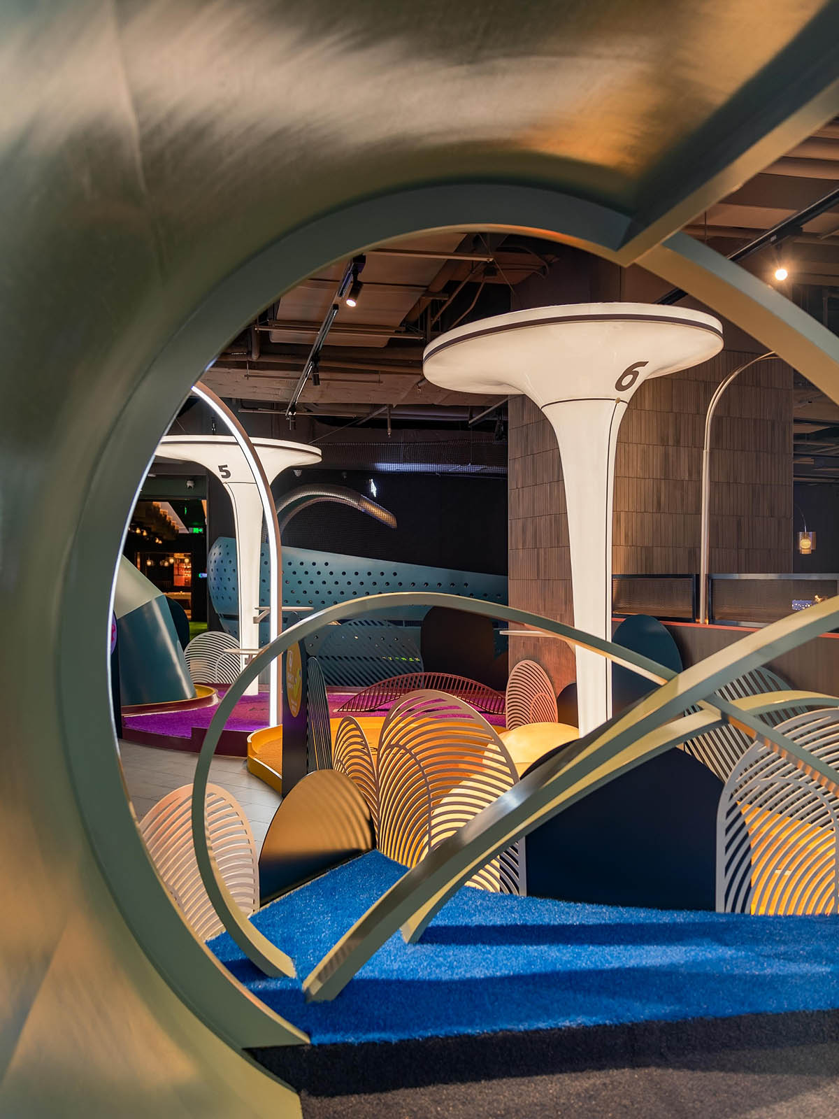 酒吧設計,餐廳設計,多功能空間設計,競技社交空間設計,上海酒吧設計,上海餐廳設計,上海多功能空間設計,上海競技社交空間設計,娛樂空間設計,上海Lounge by 拓高樂,Lounge by 拓高樂,罕創建築設計,hcreates