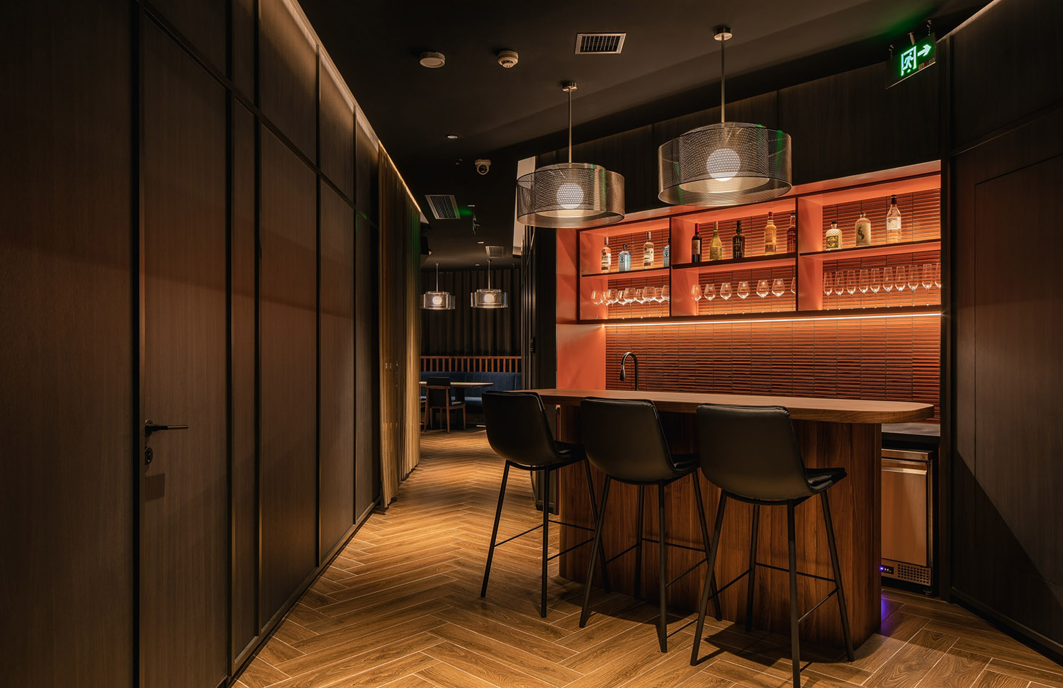 酒吧設計,餐廳設計,多功能空間設計,競技社交空間設計,上海酒吧設計,上海餐廳設計,上海多功能空間設計,上海競技社交空間設計,娛樂空間設計,上海Lounge by 拓高樂,Lounge by 拓高樂,罕創建築設計,hcreates