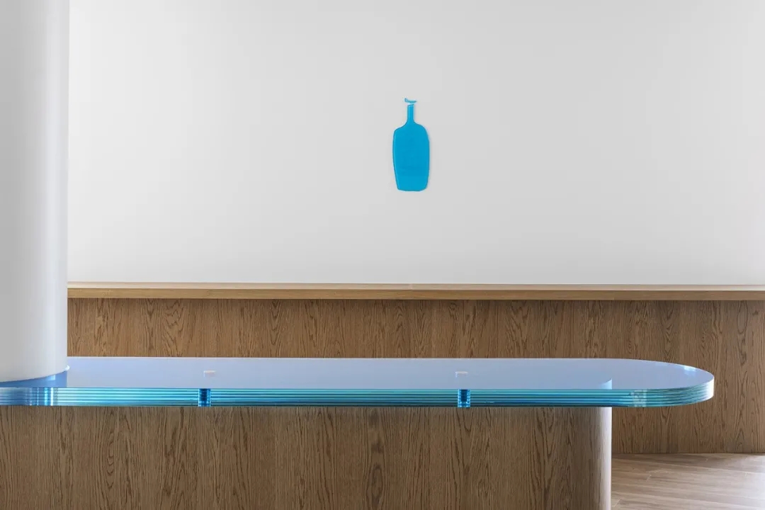 咖啡店設計,日本咖啡店設計,咖啡廳設計,小藍瓶咖啡店設計,日本大阪茶屋町區小藍瓶咖啡店,小藍瓶咖啡店,日本小藍瓶咖啡店,Studio I IN