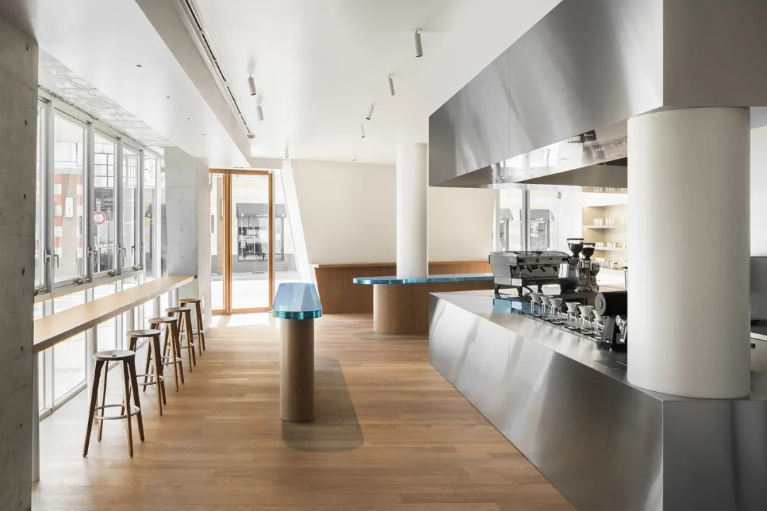 咖啡店設計,日本咖啡店設計,咖啡廳設計,小藍瓶咖啡店設計,日本大阪茶屋町區小藍瓶咖啡店,小藍瓶咖啡店,日本小藍瓶咖啡店,Studio I IN