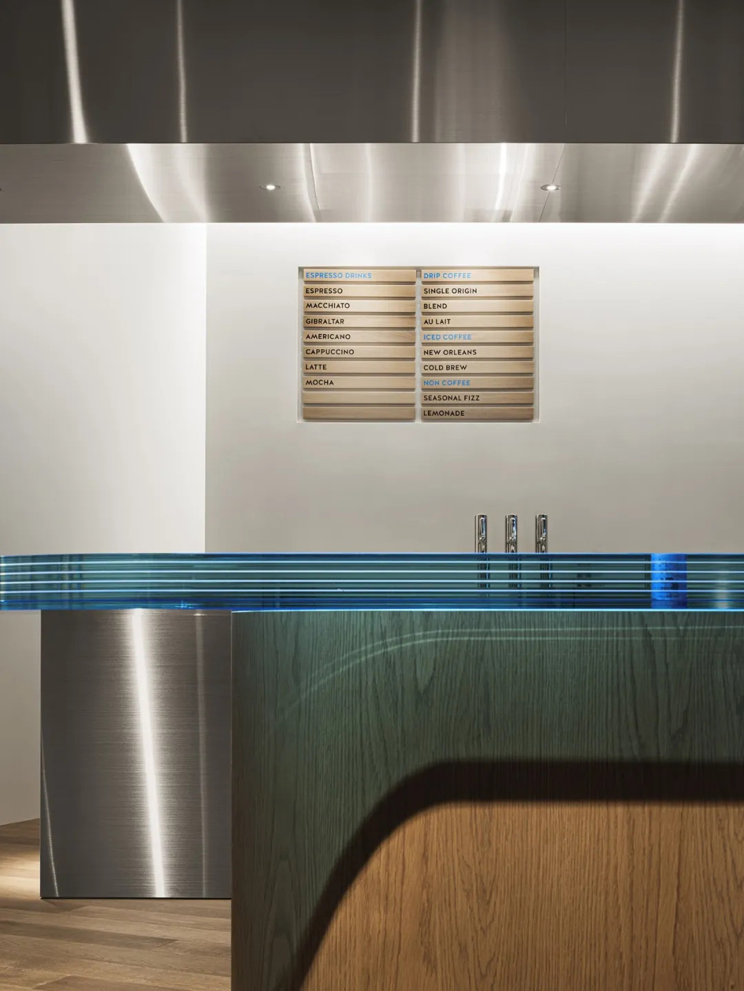 咖啡店設計,日本咖啡店設計,咖啡廳設計,小藍瓶咖啡店設計,日本大阪茶屋町區小藍瓶咖啡店,小藍瓶咖啡店,日本小藍瓶咖啡店,Studio I IN