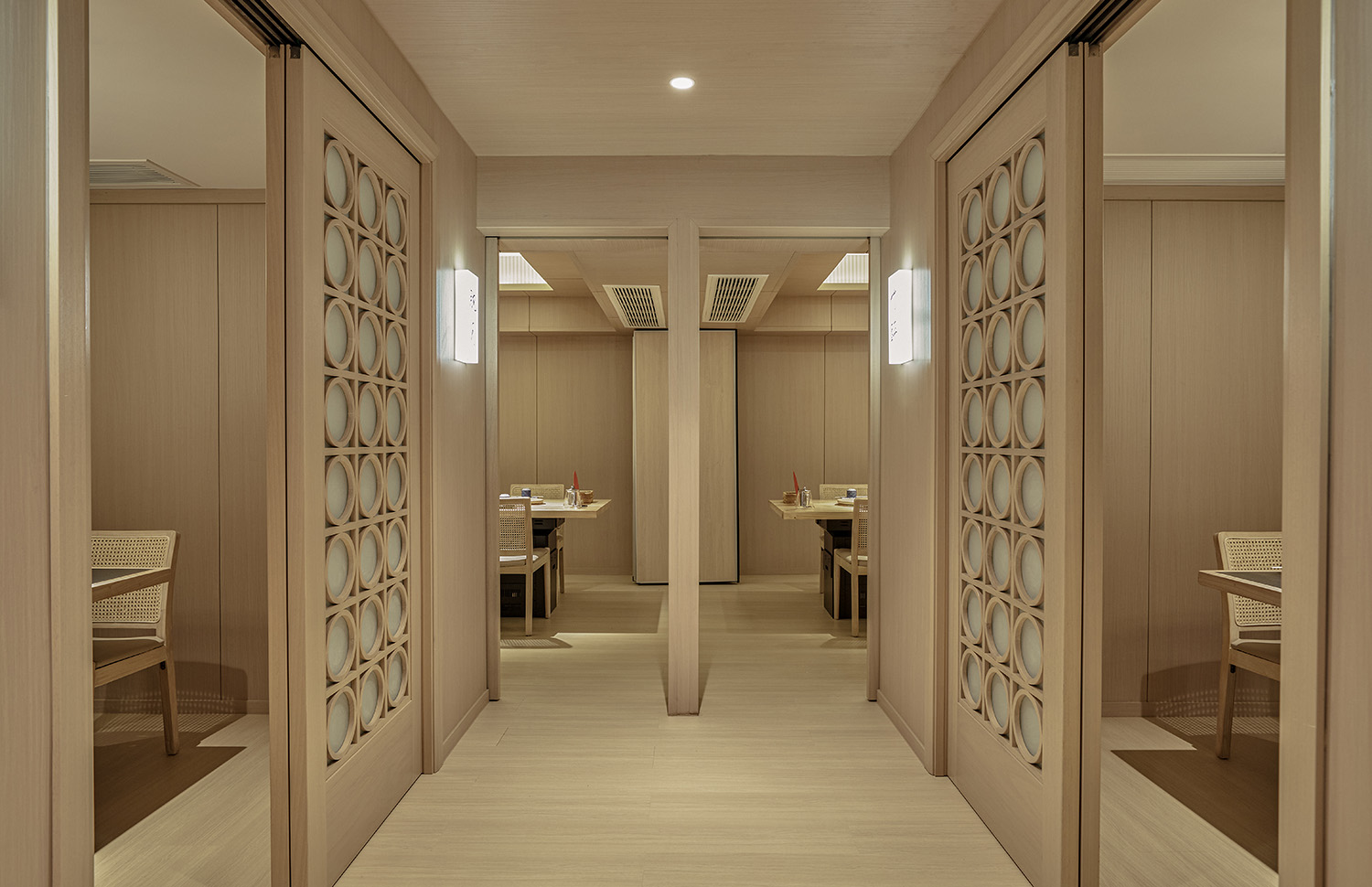 餐廳設計,烤肉餐廳設計,日式烤肉餐廳設計,烤肉店設計,休閑餐廳設計,笨魚烤焰所,日式笨魚烤焰所,笨魚,深圳餐廳設計,深圳烤肉餐廳設計,深圳日式烤肉餐廳設計,深圳烤肉店設計,餐廳設計案例,具格設計