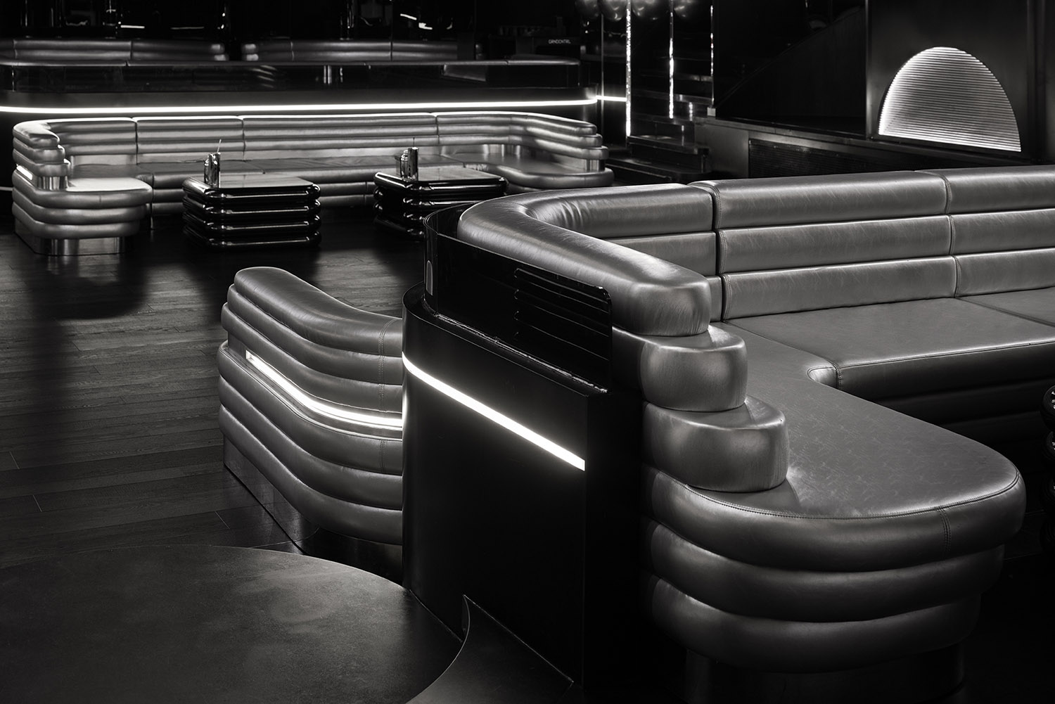 夜店設計,上海夜店設計,夜總會設計,上海夜總會設計,夜店設計案例,GRNDCNTRL,上海GRNDCNTRL,GRNDCNTRL夜店,娛樂空間設計,皮愛紀設計,PIG DESIGN