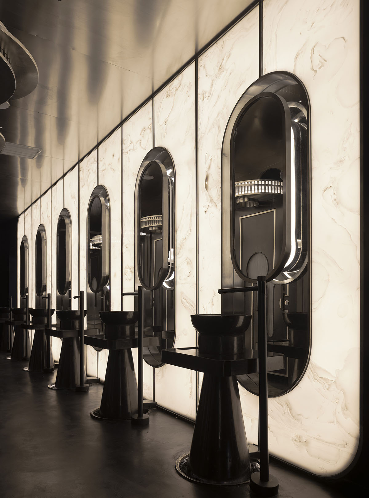 夜店設計,上海夜店設計,夜總會設計,上海夜總會設計,夜店設計案例,GRNDCNTRL,上海GRNDCNTRL,GRNDCNTRL夜店,娛樂空間設計,皮愛紀設計,PIG DESIGN