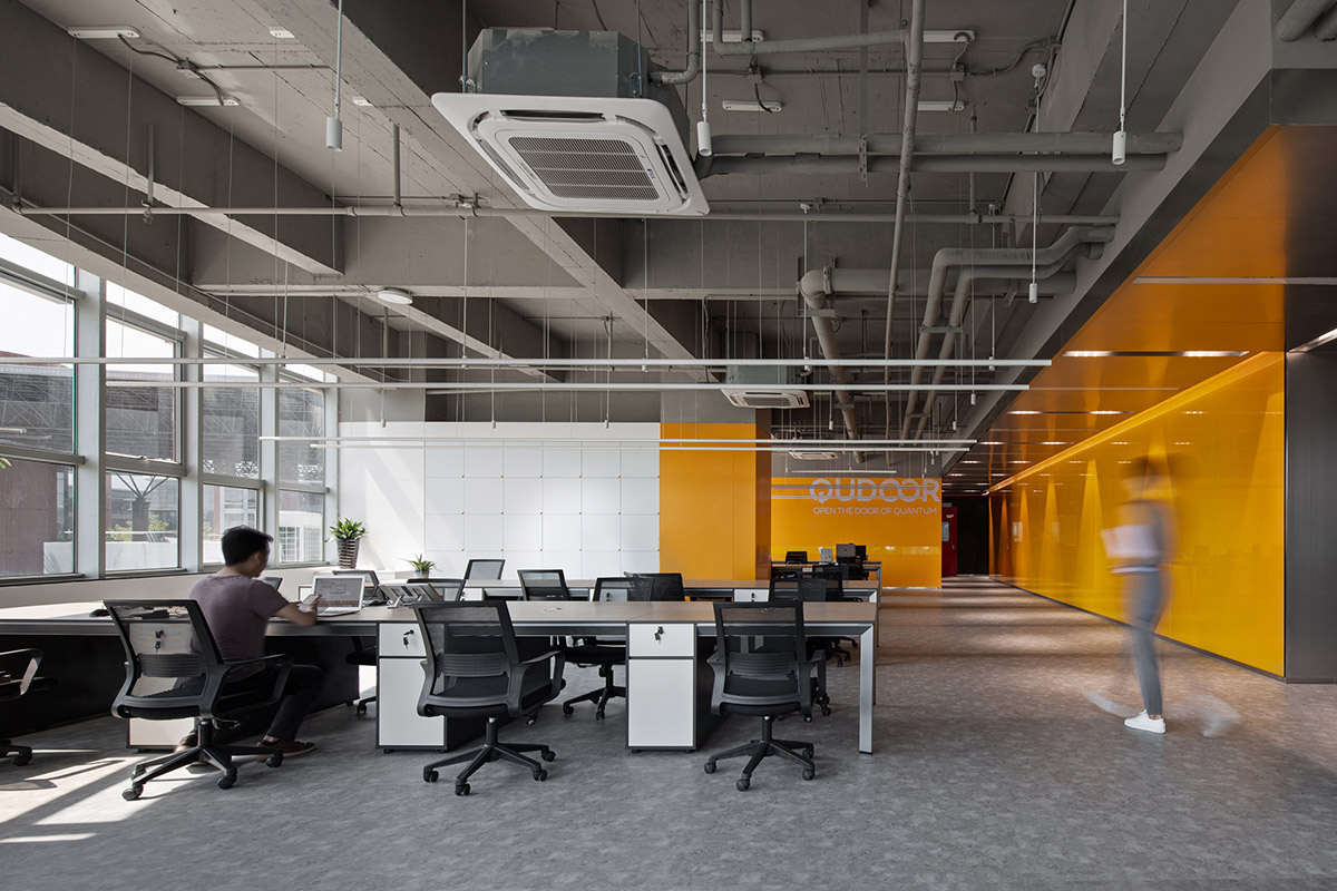 辦公室設計,科技公司辦公室設計,珠海辦公室設計,辦公室設計案例,科技公司辦公室設計案例,開放式辦公室設計,現代風格辦公室設計,啟科量子辦公室,韶康設計