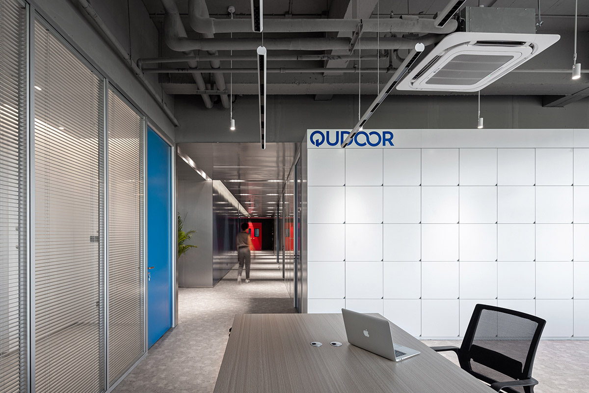 辦公室設計,科技公司辦公室設計,珠海辦公室設計,辦公室設計案例,科技公司辦公室設計案例,開放式辦公室設計,現代風格辦公室設計,啟科量子辦公室,韶康設計