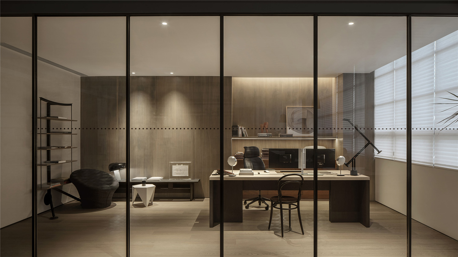 辦公室設計,辦公空間設計,沃屋設計辦公室,深圳辦公室設計,辦公室設計案例,住宅辦公室設計,設計公司辦公室設計,於強室內設計師事務所,於強,YuQiang,沃屋設計,WOW DESIGN